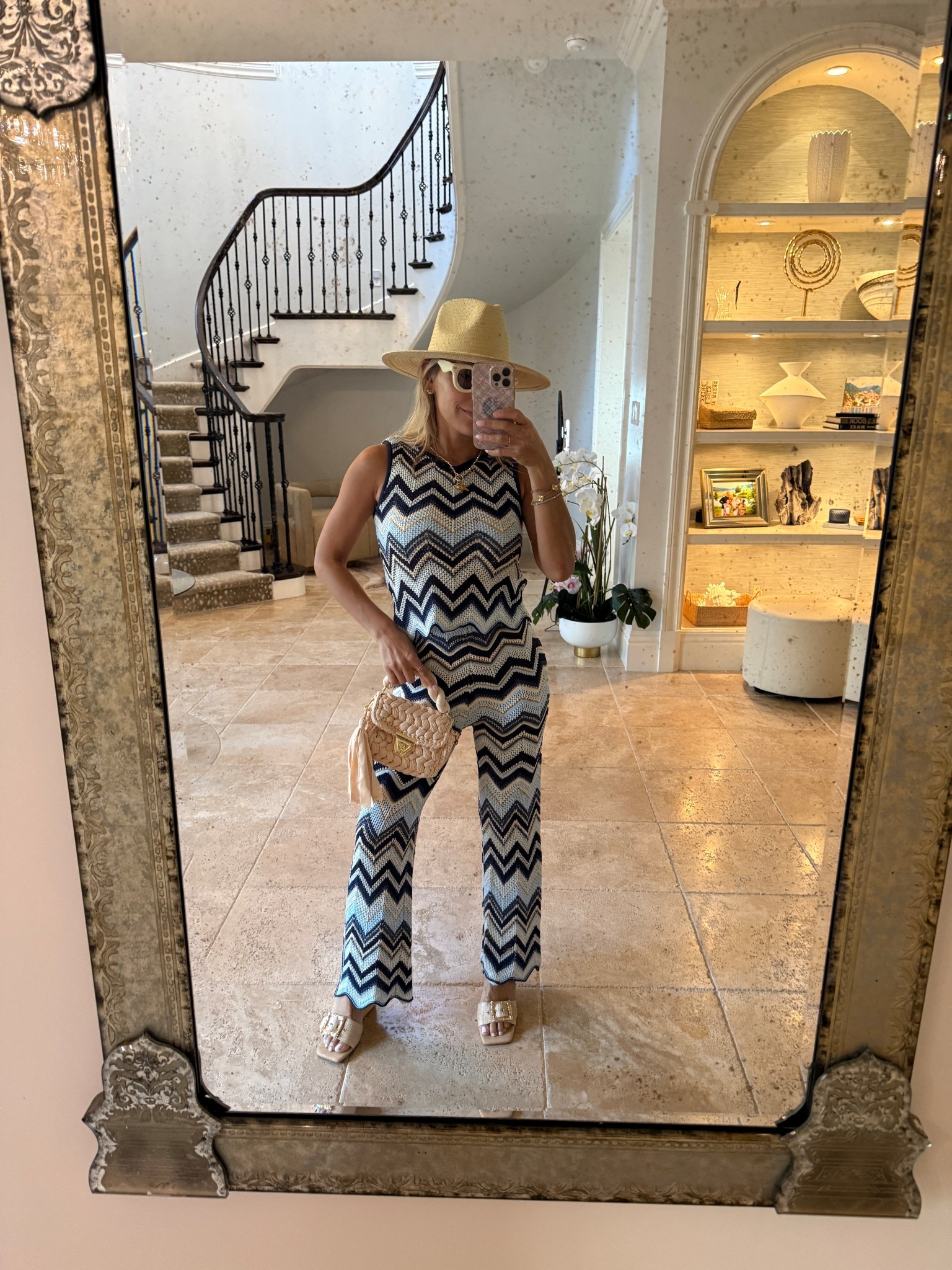 Aivanelli35 for 35% off

#LTKdayinmylife #LTKgrwm