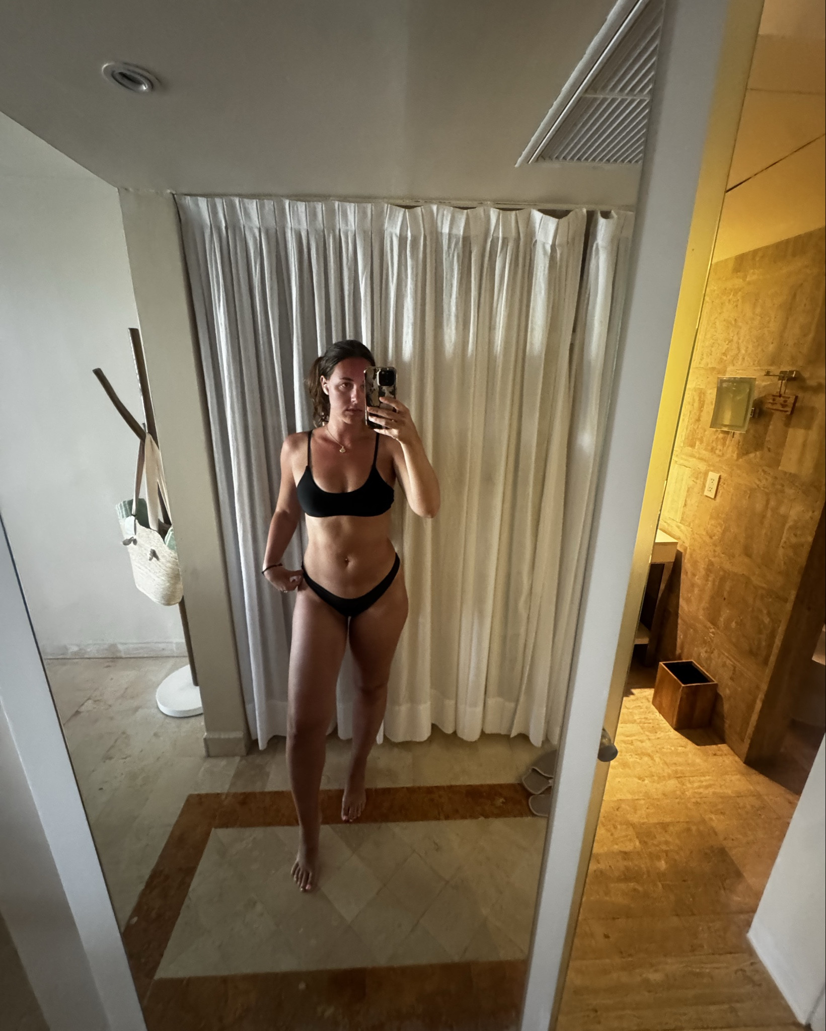 One of my fav bathing suits for our recent beach vacations 😍🔗