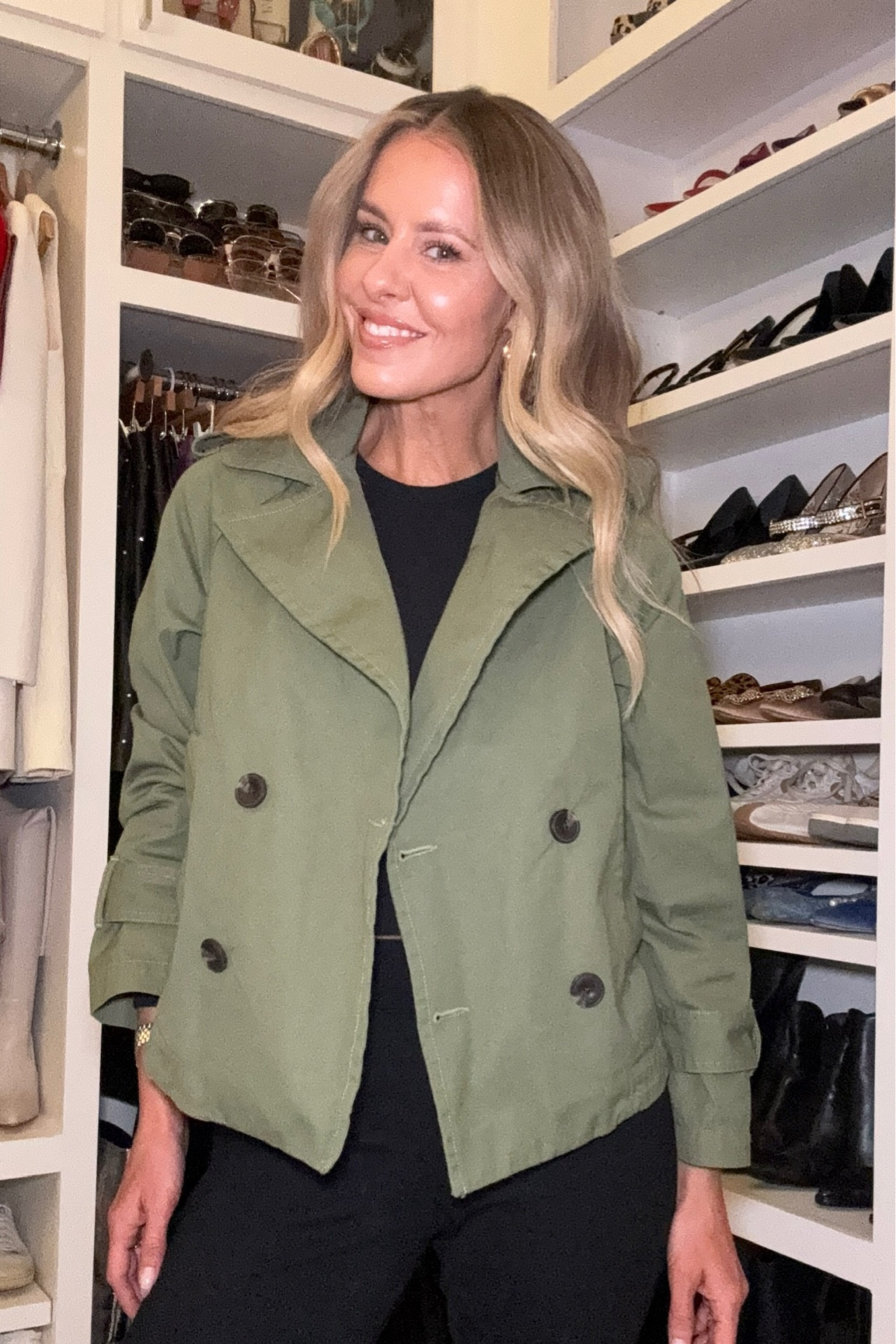 Cutest cropped trench coat under $40 from Walmart! 

#LTKFindsUnder50 #LTKStyleTip #LTKSeasonal