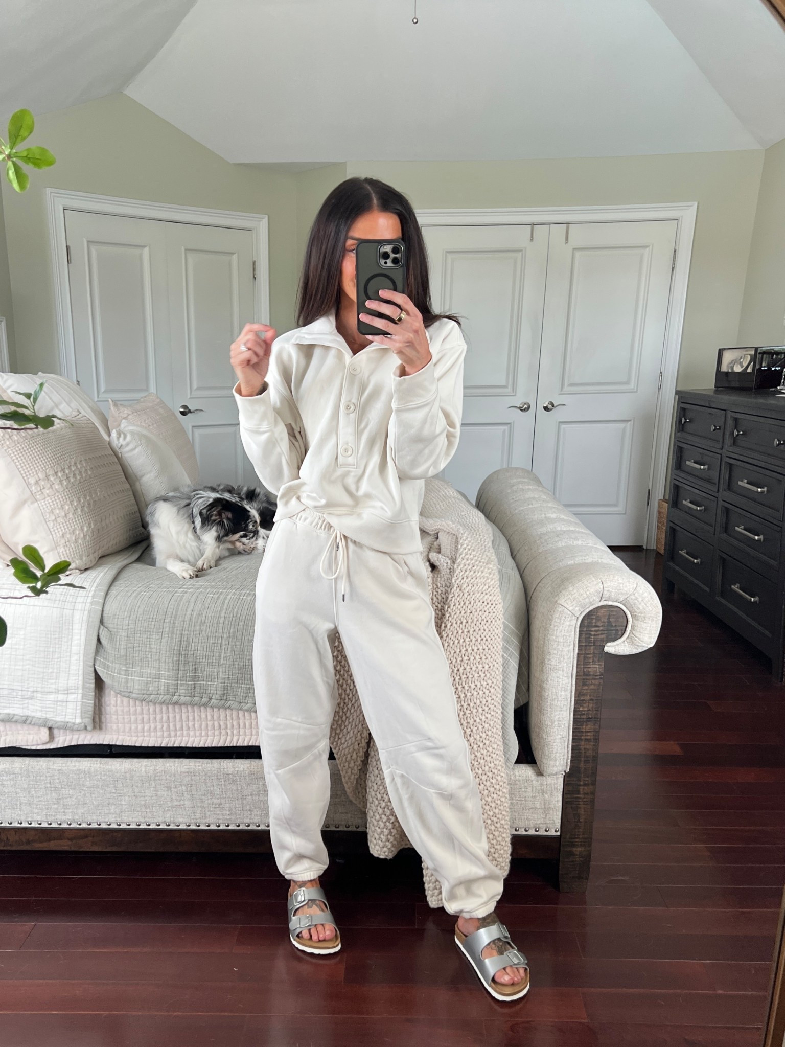 The kind of cozy set you’ll want to live in—Target did it again with this one. Perfect for lounging at home or running errands without sacrificing style.

#LTKPetite #LTKActive #LTKSeasonal
