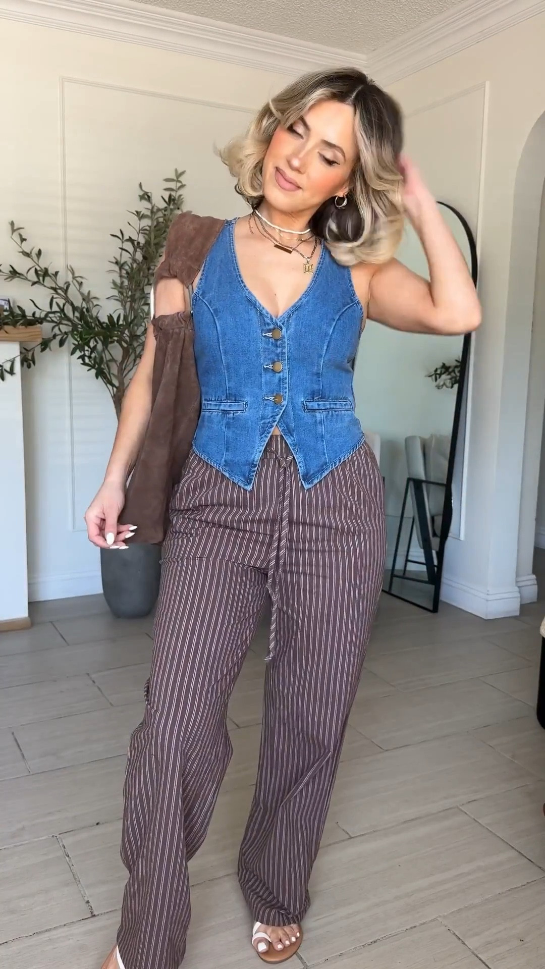 My favorite linen pants for Summer 😍

Wearing small in EVERYTHING!


#LTKPetite #LTKootd #LTKgrwm