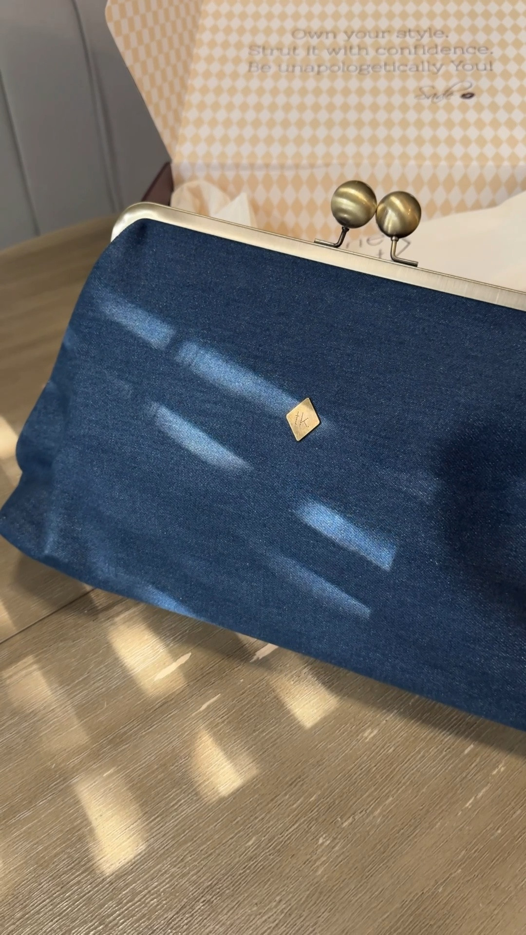 Fall handbag
Fall denim bag
Denim handbag
Denim clutch 

#LTKSeasonal #LTKItBag