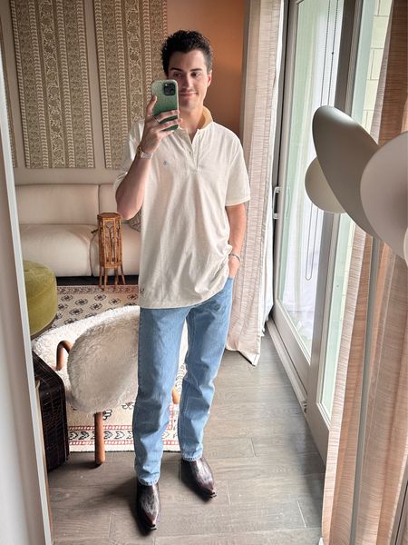 Friday fit – oversized cream polo, my favorite Levi’s jeans, and cowboy boots. Men’s outfits, men’s fashion, Friday work outfit, men’s style tips

#LTKStyleTip #LTKMens #LTKFindsUnder100
