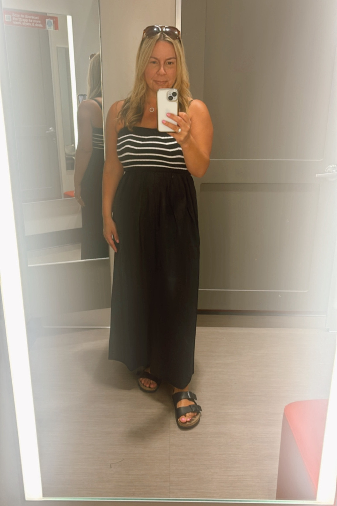 Adorable midi summer dress, I’m wearing medium






Target fashion, mom styles

#LTKMidsize #LTKSummerSales #LTKOver40