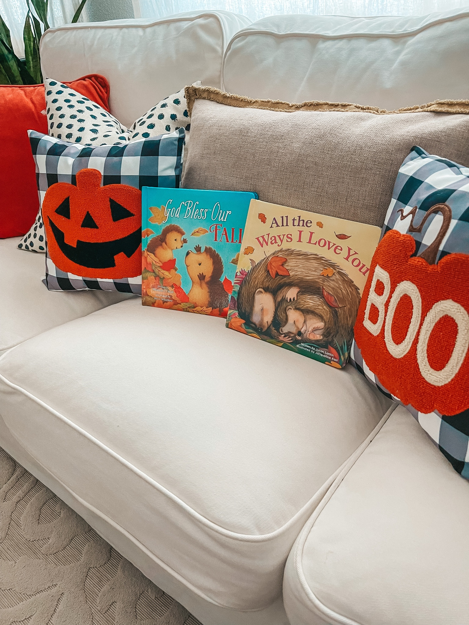 Fall books for kids 🍁

www.livingbarelyblonde.com

#fallbooks #kidsfallbooks #booksforkids #fall #autumn #kidsbooks #familytime #familybooks #books

#LTKSeasonal #LTKkids #LTKfamily