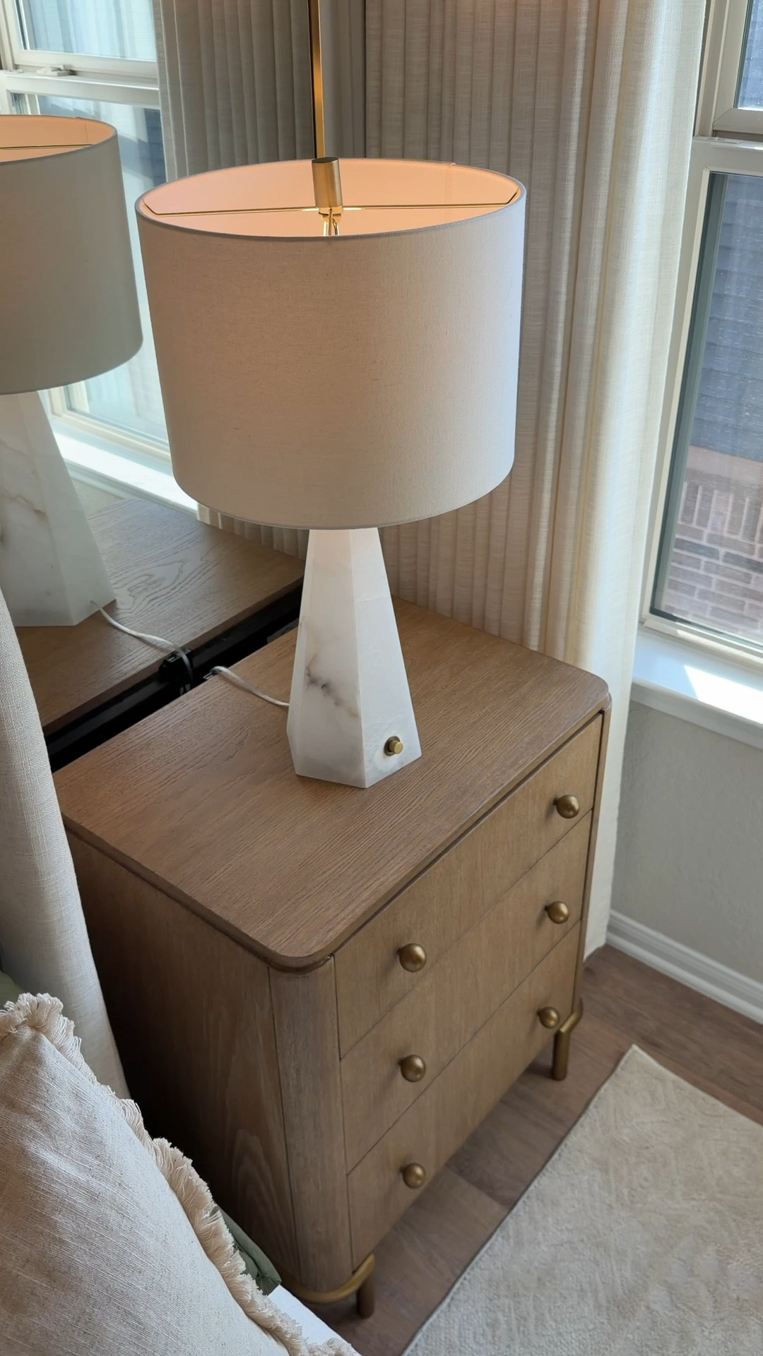 Budget friendly table lamp looks exactly like designer one 

#LTKHome #LTKSaleAlert

