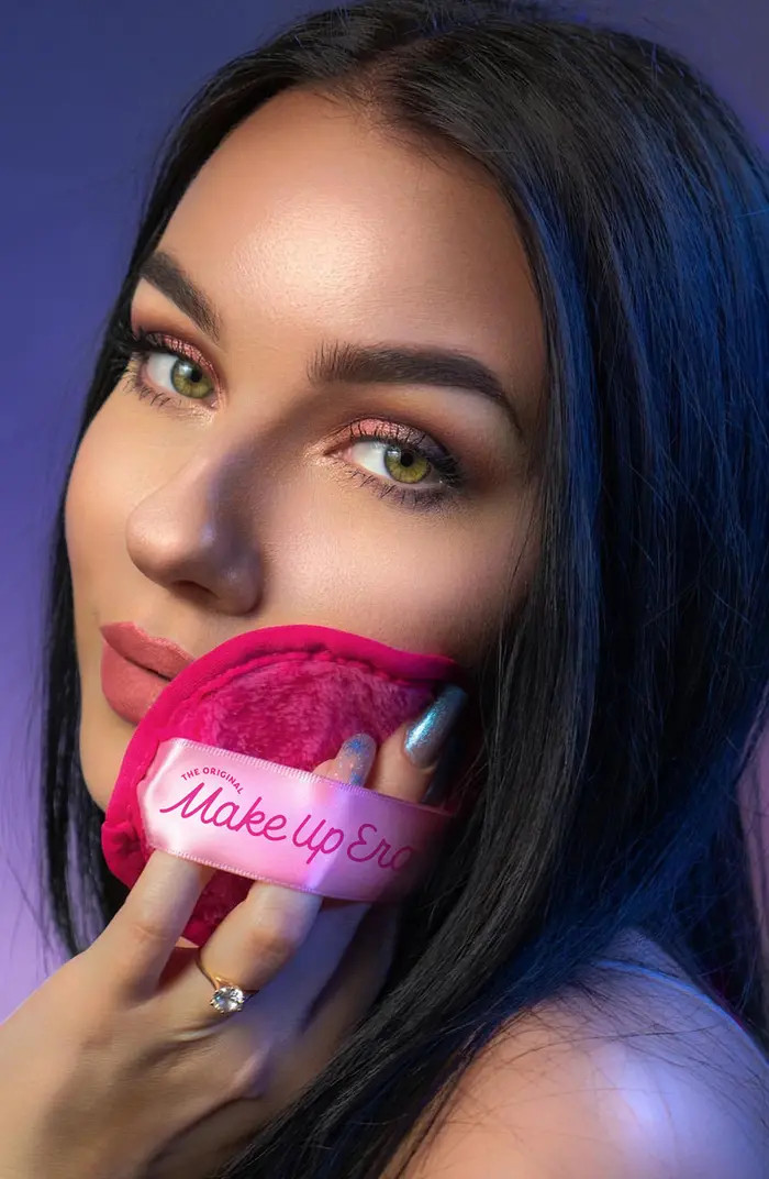 7-Day Chic MakeUp Eraser Set with Laundry Bag | Nordstrom