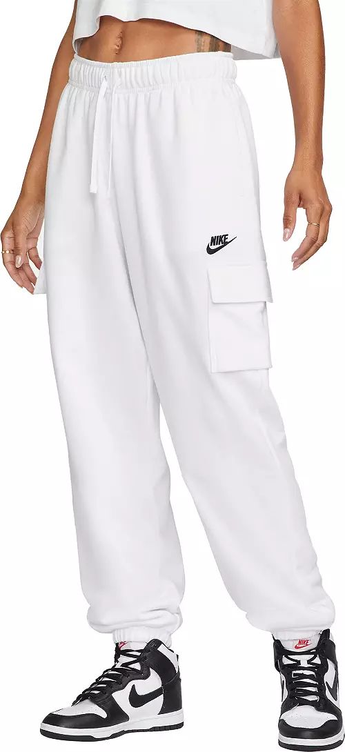 Nike Sportswear Women's Club Fleece Mid-Rise Oversized Cargo Sweatpants | Dick's Sporting Goods
