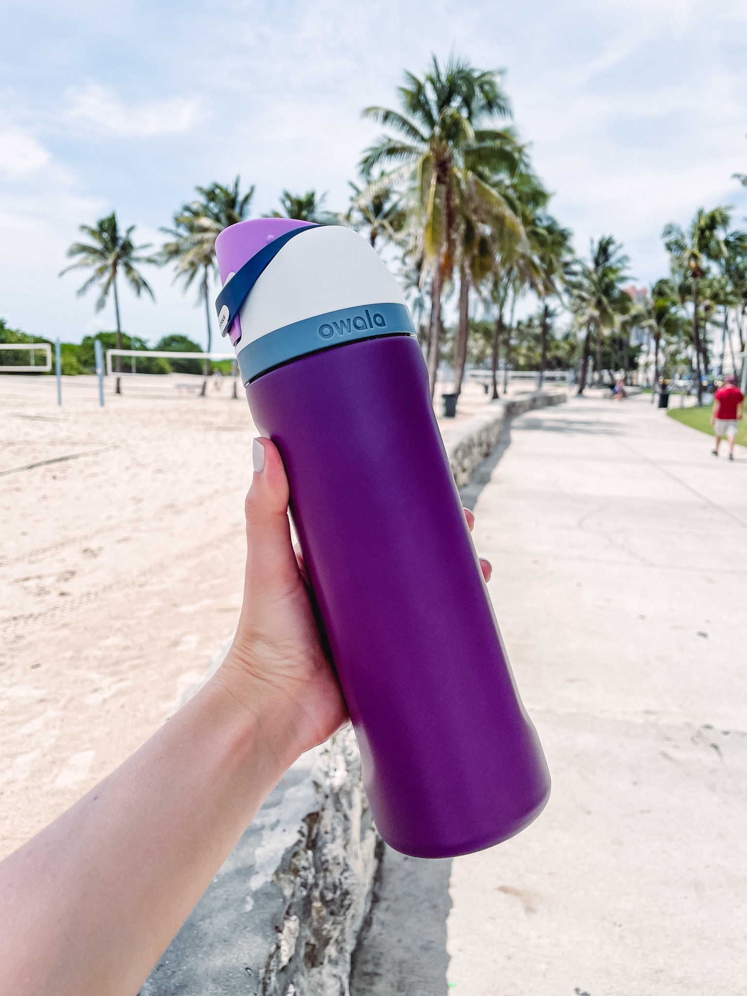 This water bottle is the GOAT!! Zero leaks, SUPER easy to clean and keeps your drinks cold in insane heat! Can not recommend enough!
Plus you have the option to chug or use a straw!
We have the 24oz, but I linked almost all of the sizes. Target has a much better selection, but they’re also available on Amazon 

Water bottle | reusable bottle | owala | no leaks 

#LTKActive #LTKFitness #LTKBacktoSchool