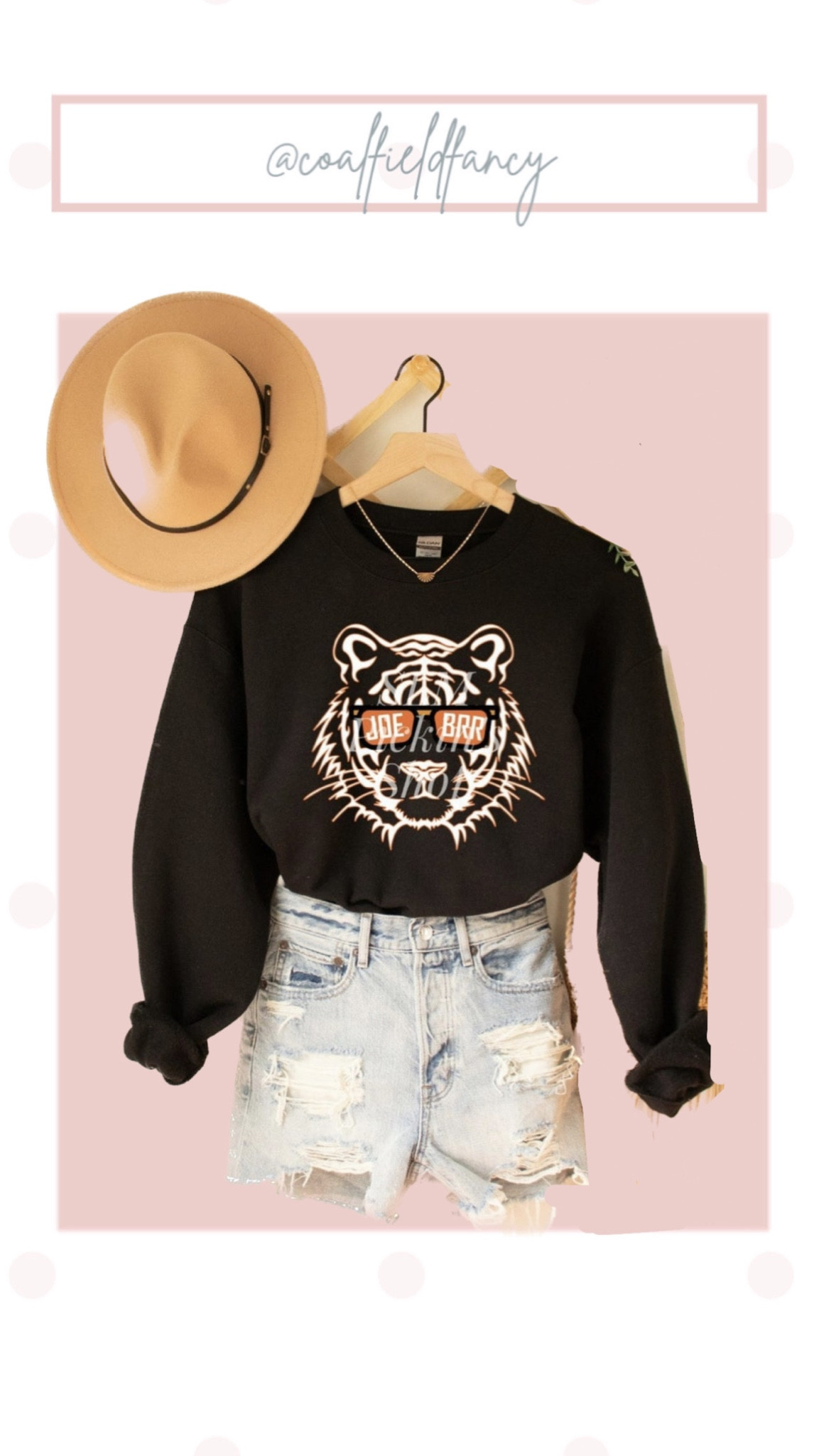 Joe Burrow Sweatshirt
Super Bowl sweatshirt 
Cincinnati Bengals Sweatshirt 

#LTKunder50