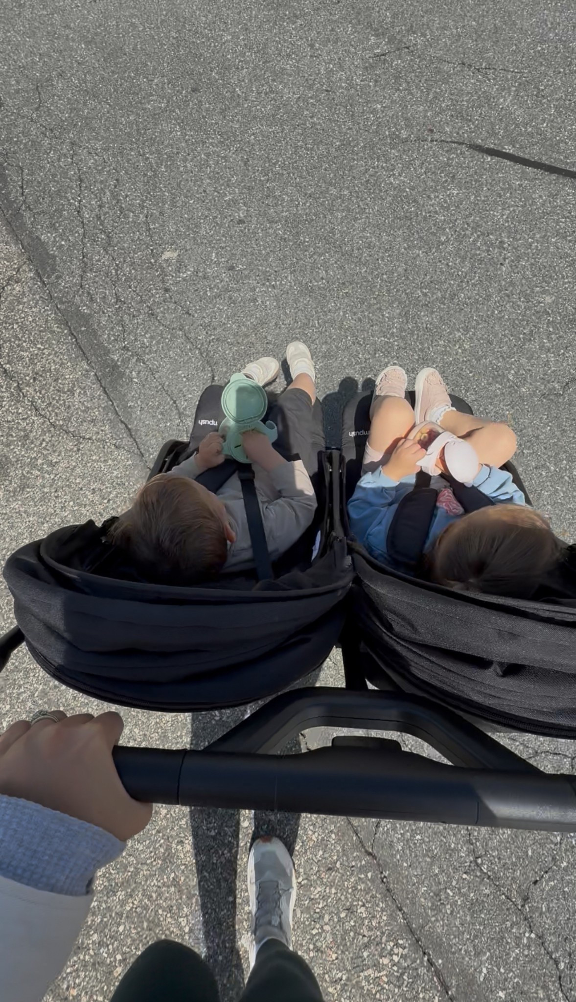 New side by side travel stroller for my 19mo twins 👍🏻

#LTKTravel #LTKKids #LTKFamily
