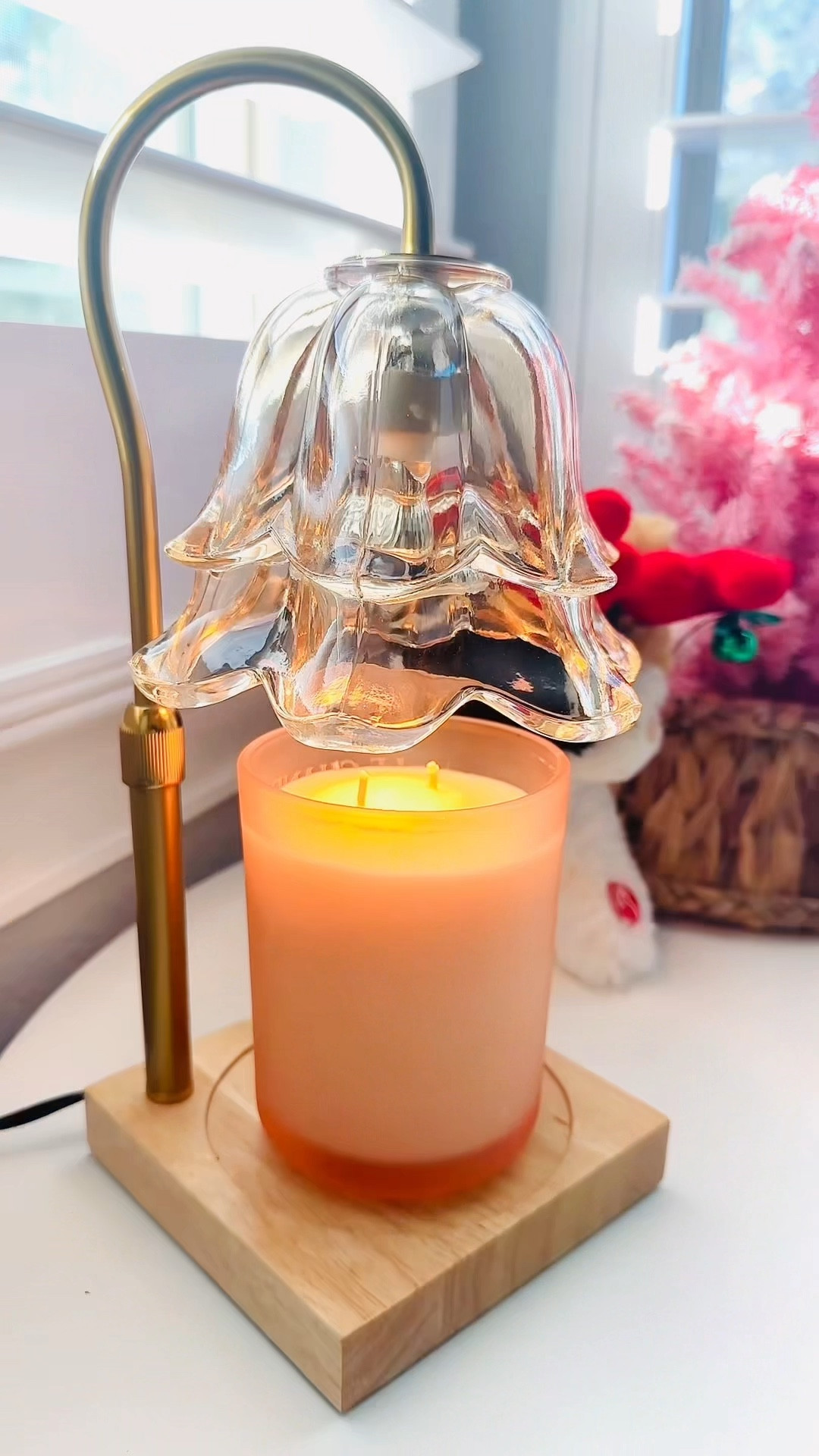 Candle Warmer Glass Flower makes a great gift for her! 

#amazonfinds #giftguide #giftforher #giftforfriends #giftunder30

#LTKCyberWeek #LTKGiftGuide #LTKHome