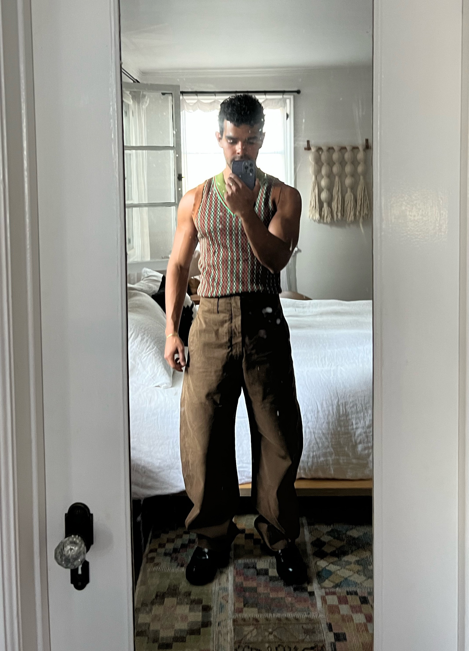 Tight top + baggy pant = an always perfect combo  

#LTKmens