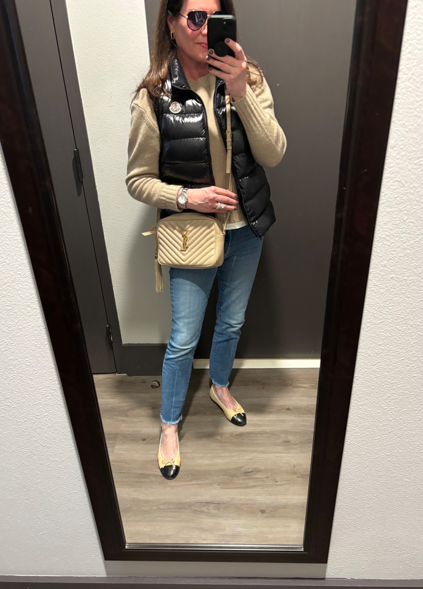 Just when I thought I was done with the college visits! A great look to tour campuses! 😆