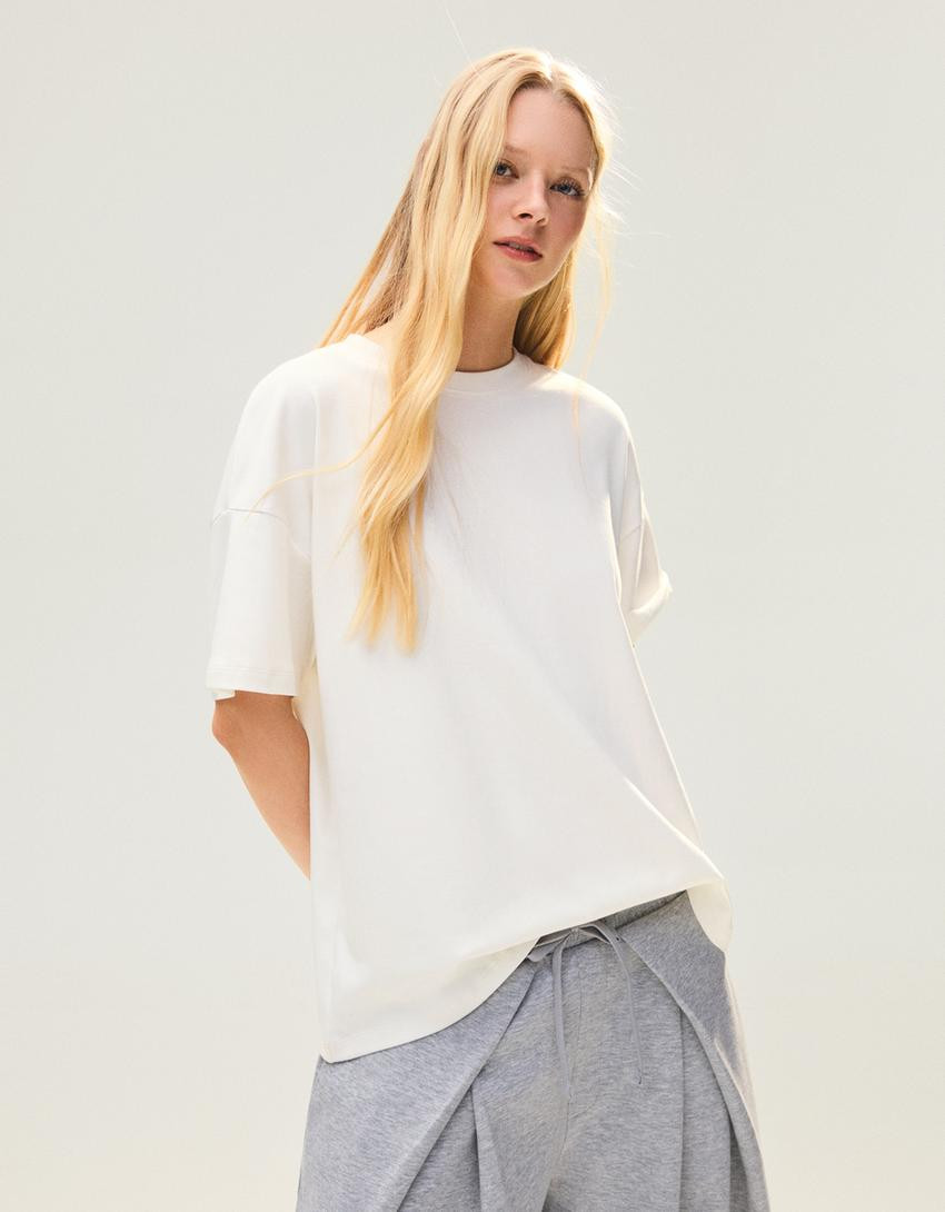 Oversize short sleeve T-shirt - T-shirts - Women | Bershka UK