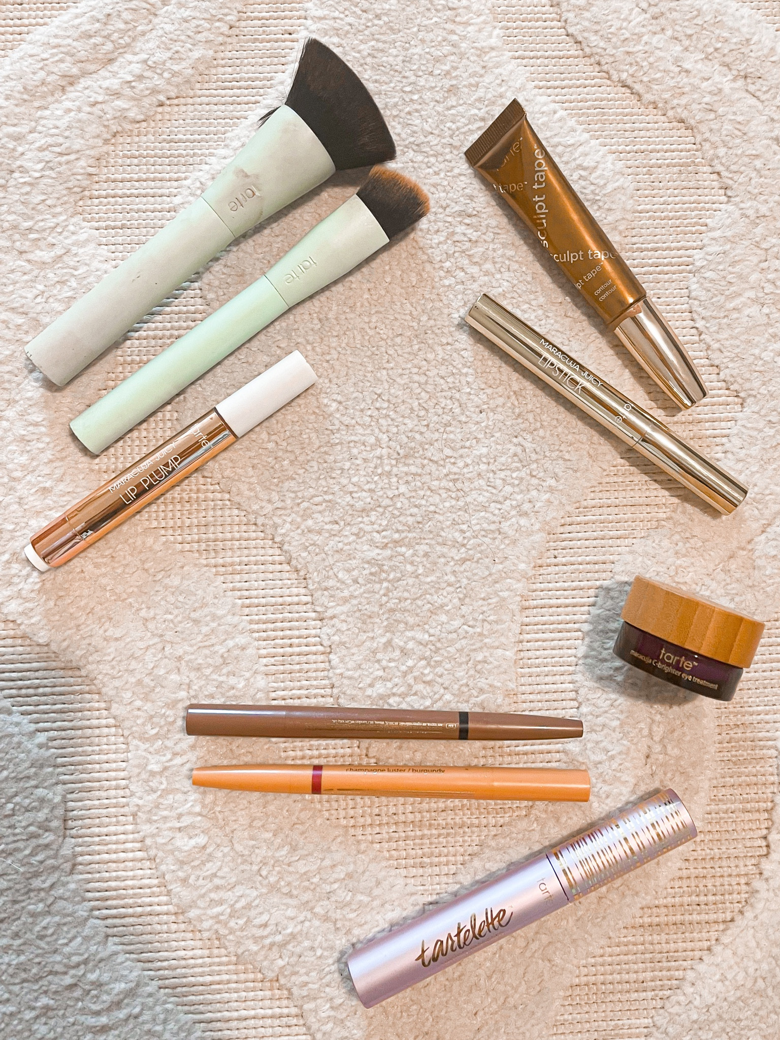 Tarte friends + family sale !! 
30 % off with code - FAM30 
Tarte cosmetics sale! 

#LTKbeauty #LTKunder50 #LTKsalealert