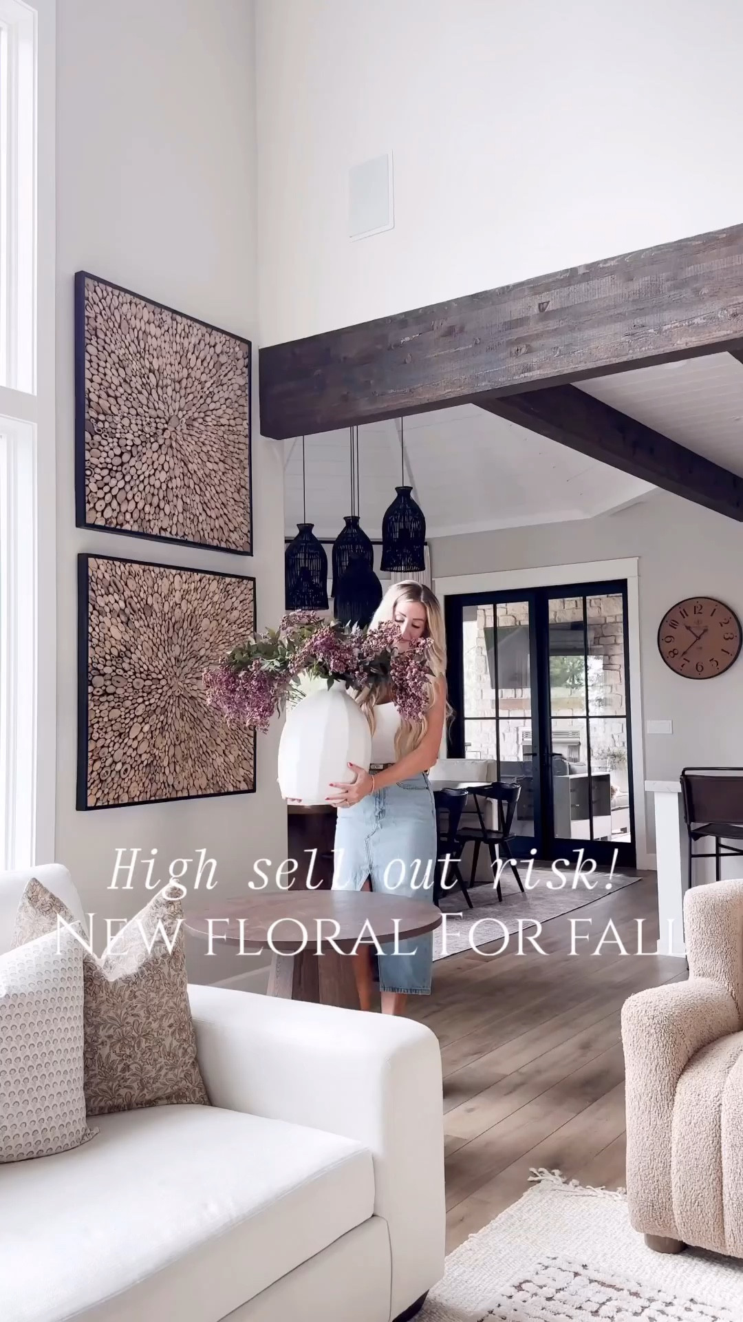 High sell out risk! Loving floral this fall!

florals  faux floral  vase  home decor  floral decor  seasonal decor  fall decor  fall favorites  ourpnwhome

#LTKSeasonal #LTKHome