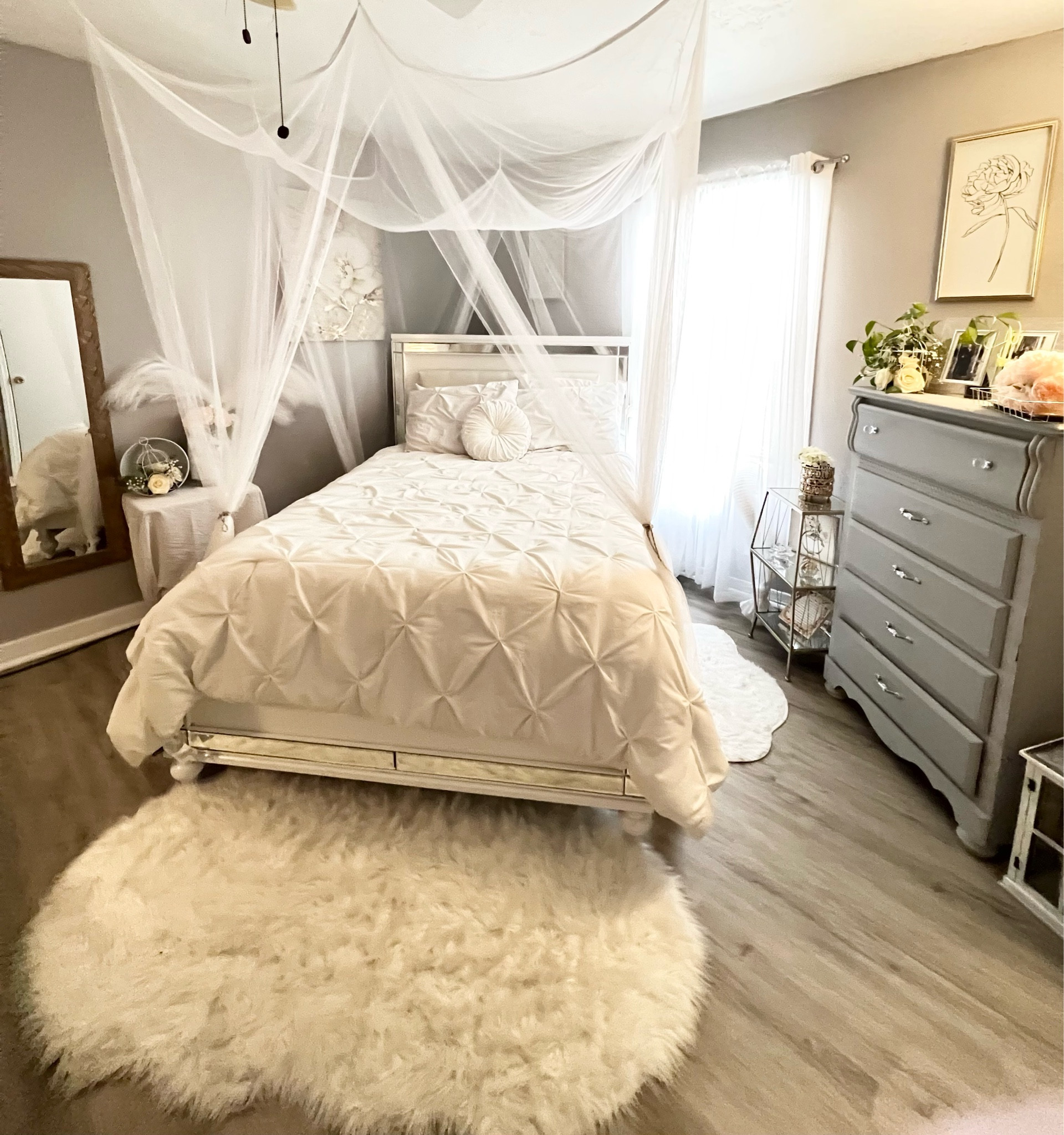 Soft Bedroom Decor✨🤍

#LTKstyletip #LTKunder100 #LTKhome