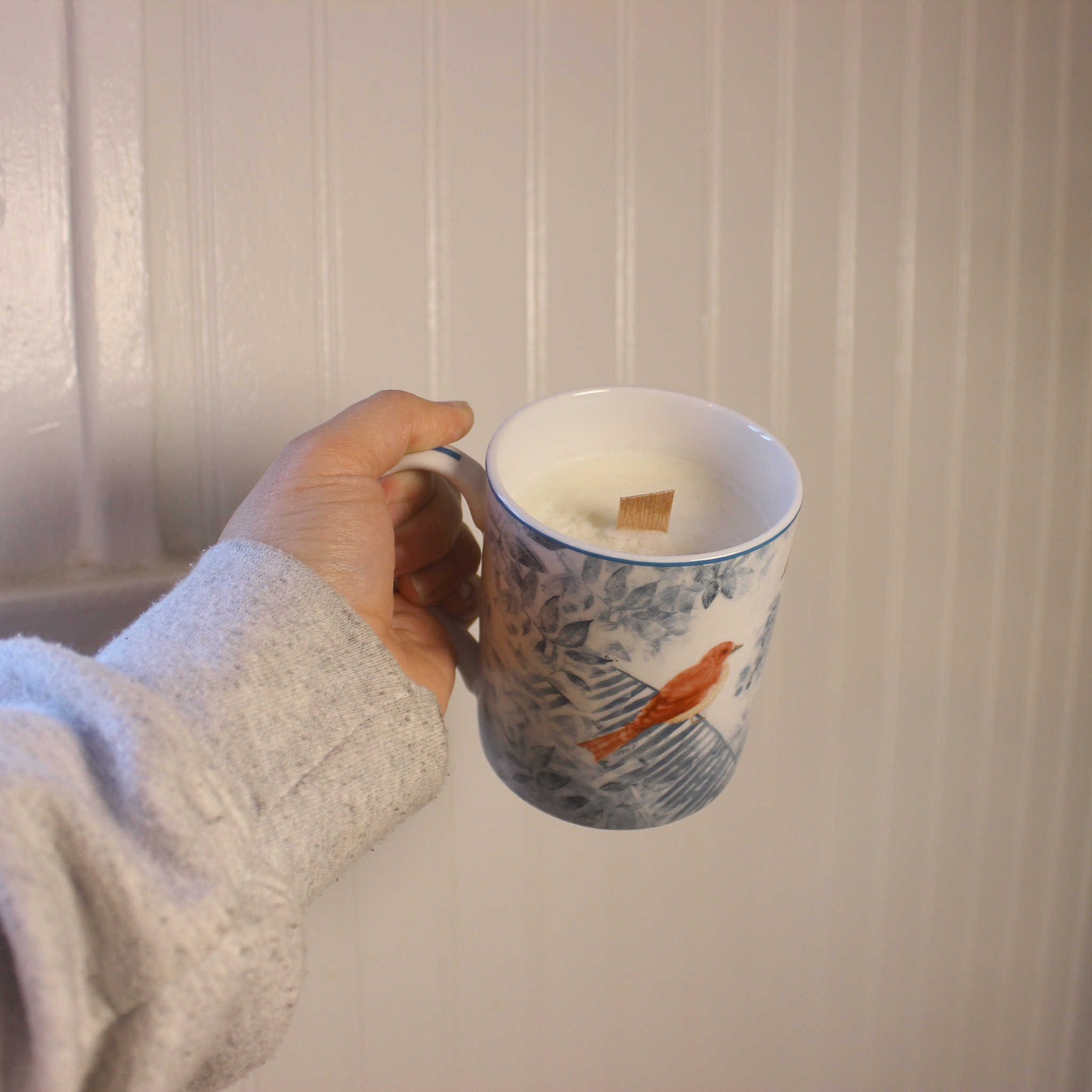 Last minute gift idea under $10 - DIY mug candle! Check out my YouTube channel to see how I did it 🕯

NOTES
Mug:
You can use an old mug from your house or thrift one! Great way to repurpose something.

Wax/Supplies:
Because you can’t buy individual supplies per candle, I would recommend making 5-10. Once you separate them out, the supplies even out to being about $5-7 per candle.

#LTKGiftGuide #LTKHoliday #LTKSeasonal