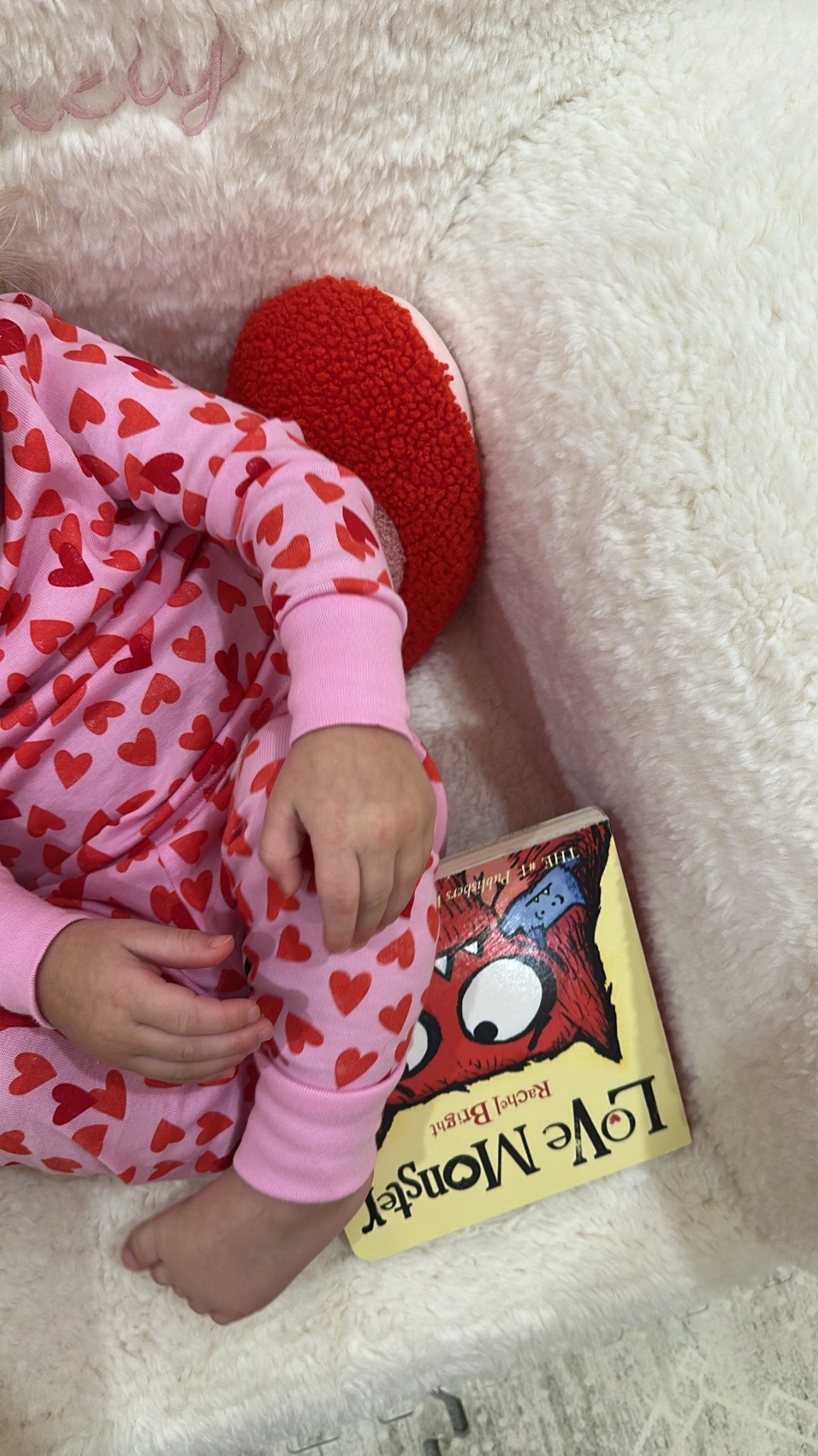 Valentines pjs❤️💗

Old navy/ valentines/ toddler / baby 

#LTKmomlife #LTKSeasonal #LTKBaby