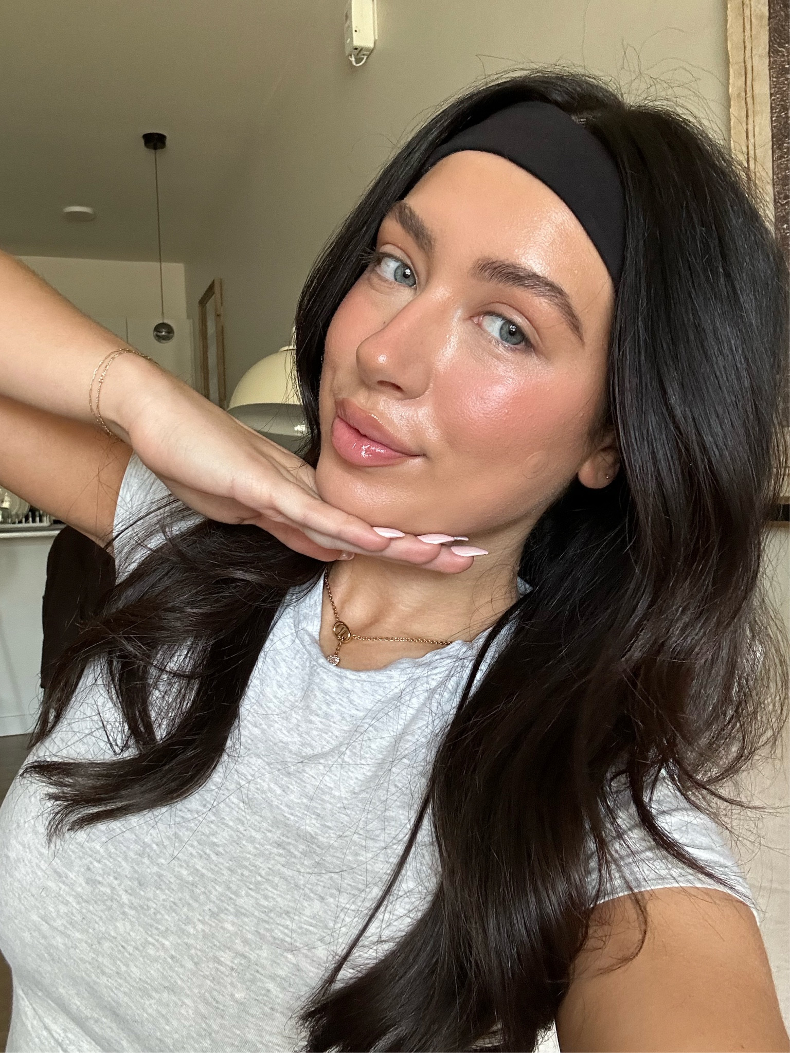 Everyday Makeup look for a fresh face 

#LTKGiftGuide #LTKStyleTip #LTKBeauty