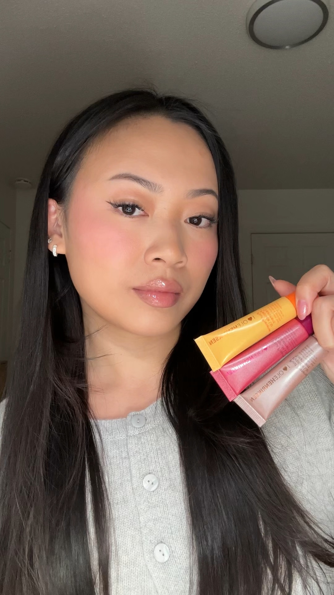 glossy and hydrating lippies 

#LTKSeasonal #LTKbeauty