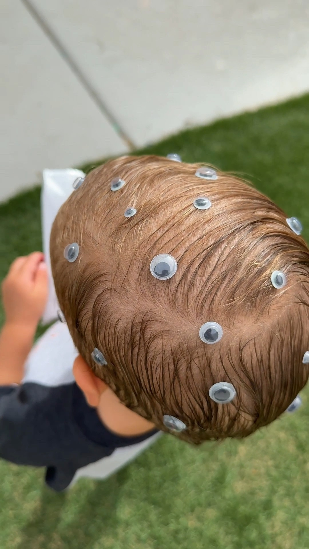 Spooky Eyeball Hair 

#LTKSeasonal #LTKKids #LTKHalloween