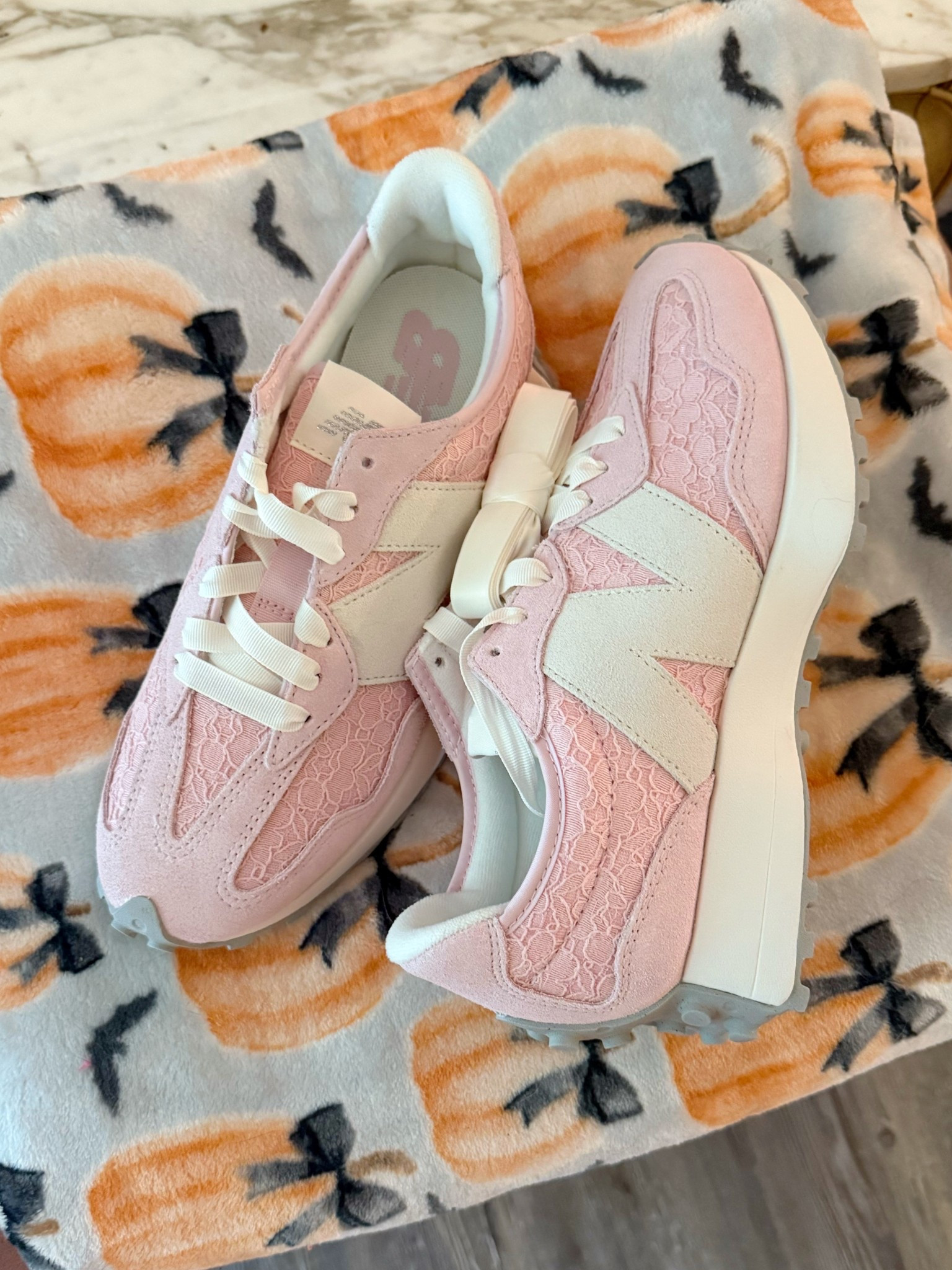 Lace New Balance sneakers 😍 Available in pink and white 

#LTKSeasonal #LTKFindsUnder100 #LTKShoeCrush