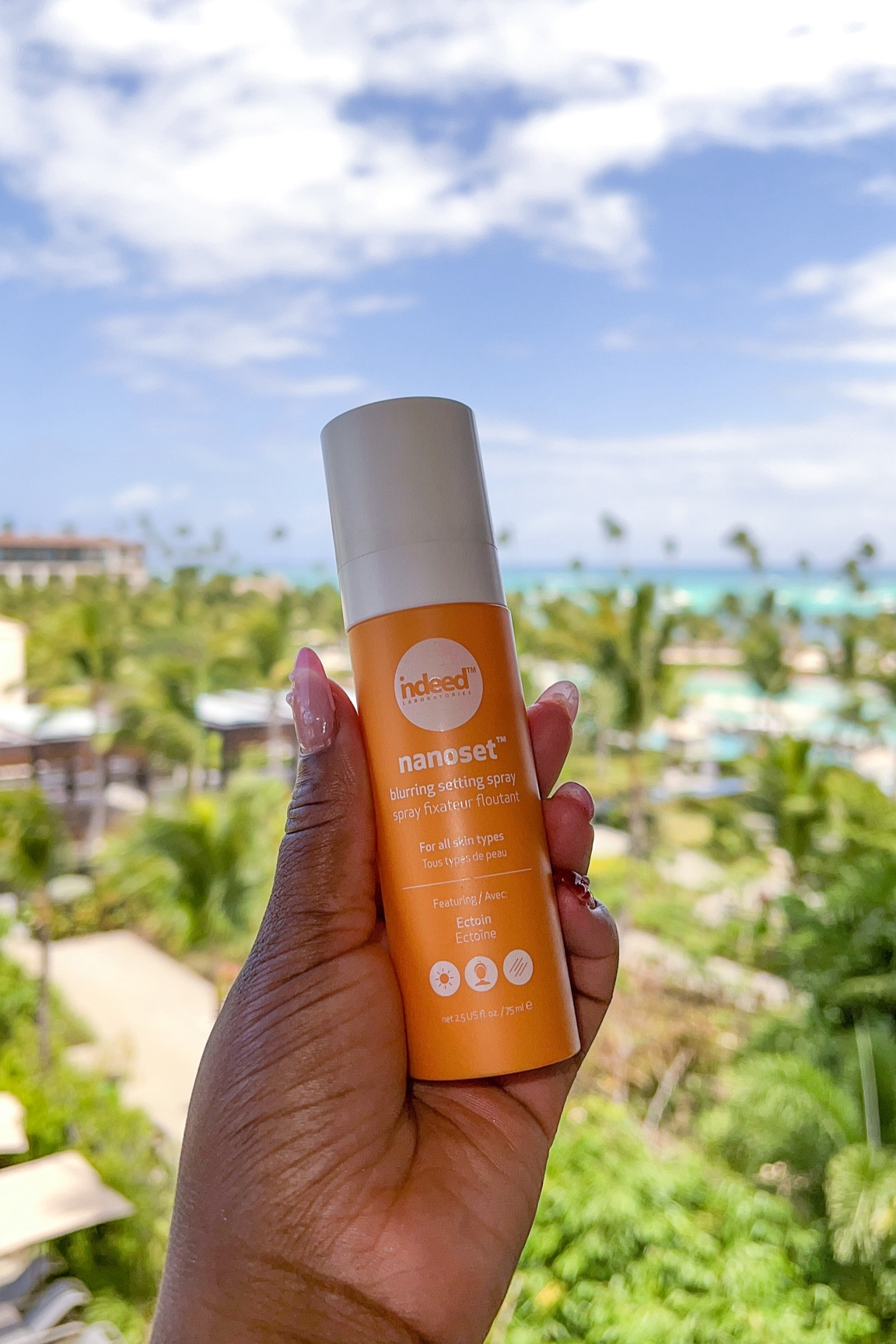 Best setting spray for long lasting makeup 

#LTKbeauty