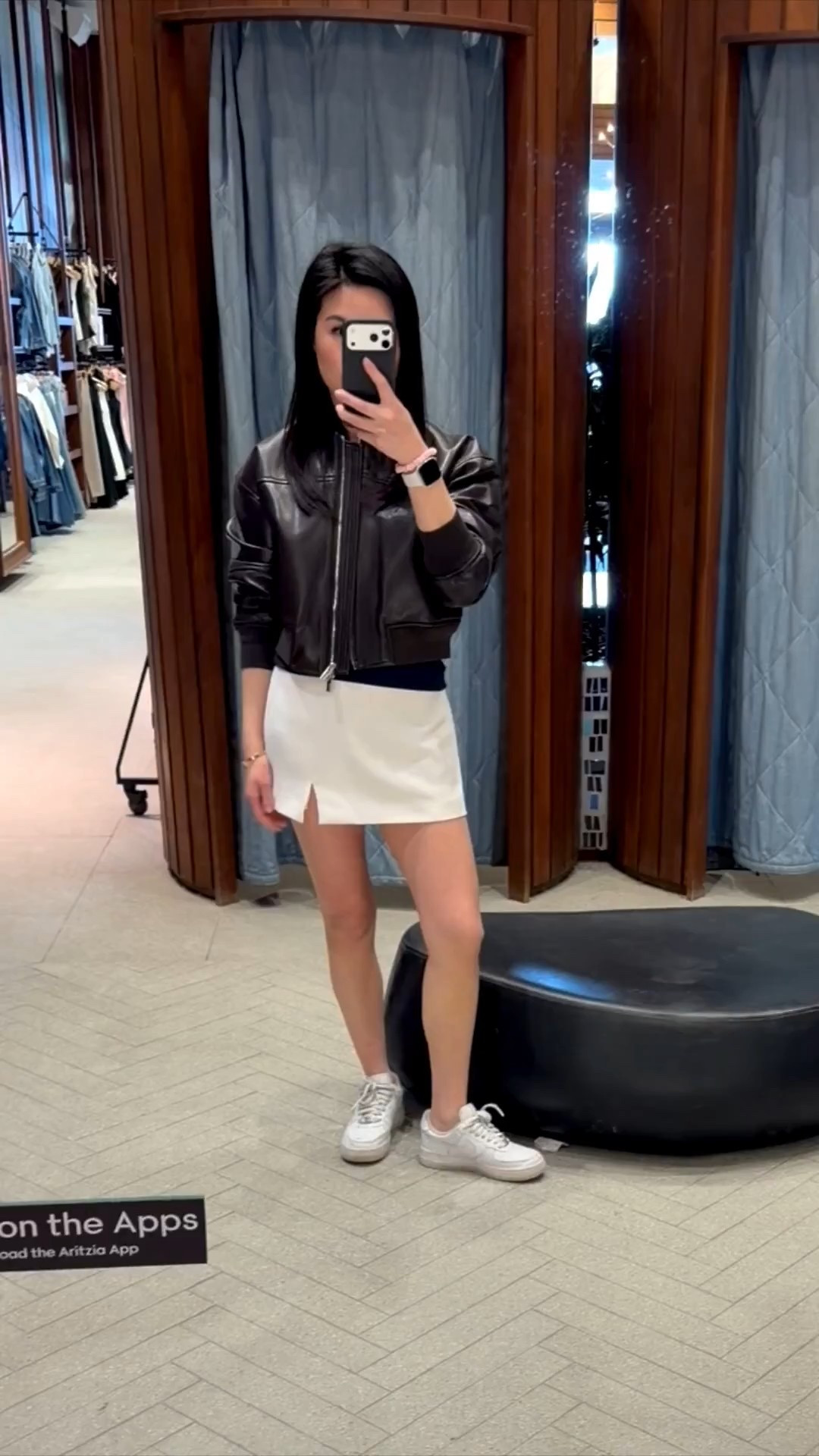 Aritzia Try-On: Vegan Leather & Micro Skort Moment 🖤

The perfect transitional outfit! Pairing a cropped vegan leather bomber with a micro skort for the ultimate "It Girl" aesthetic. This faux leather jacket is buttery soft and the skort gives you the mini length look with the comfort of shorts. 🕊️

#AritziaOutfits, #VeganLeather, #MicroSkort, #StreetStyleInspo, #AritziaHaul 

@Aritzia  

#LTKstyletip #LTKsummer #LTKfall