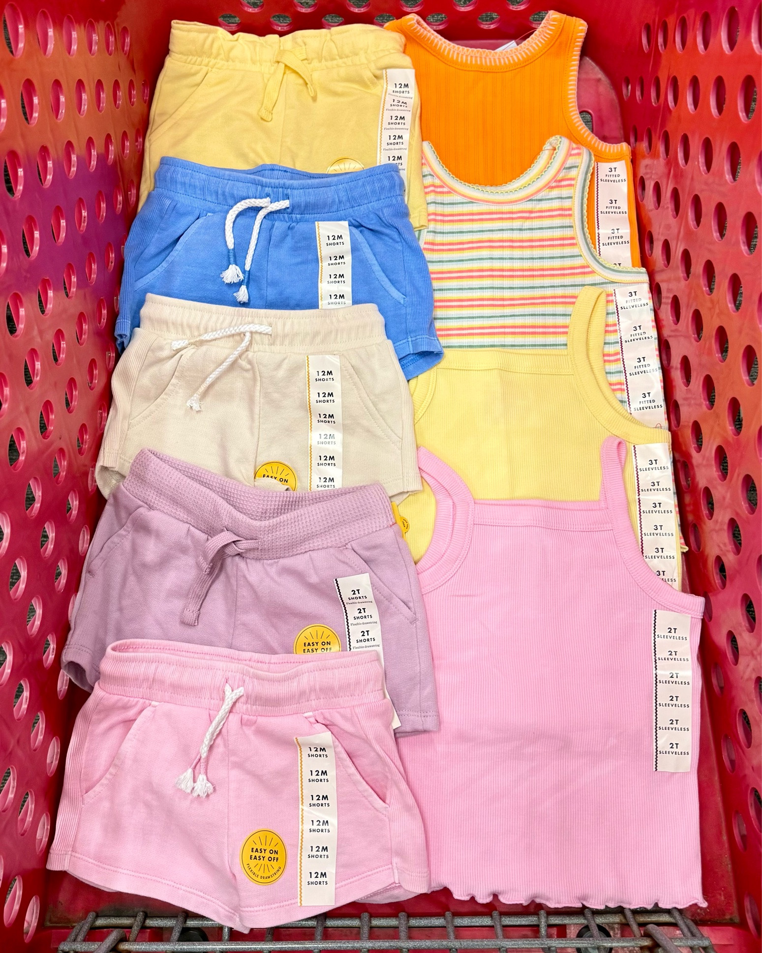SO many new little girls fashion finds for the Summer at Target 😍😱☀️
-

#targetmom #targetfind #targetmom #target #targetstyle #toddlergirl #girlmom #girlclothing #girlstyle #girloutfit #toddlergirlfashion #toddlergirlstyle