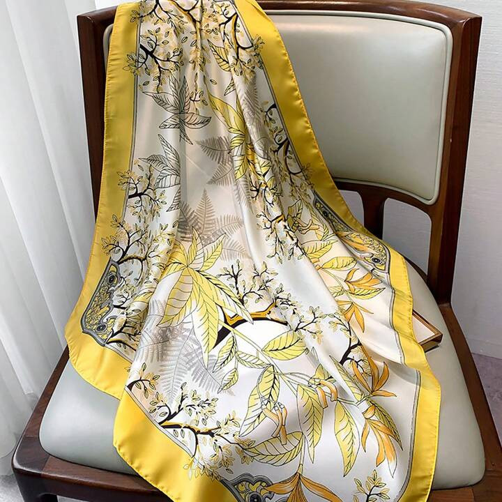 1pc Women's 70s Floral Printed Faux Silk Bandana Neck Scarf Vintage Inspired Square Scarf For Cas... | SHEIN