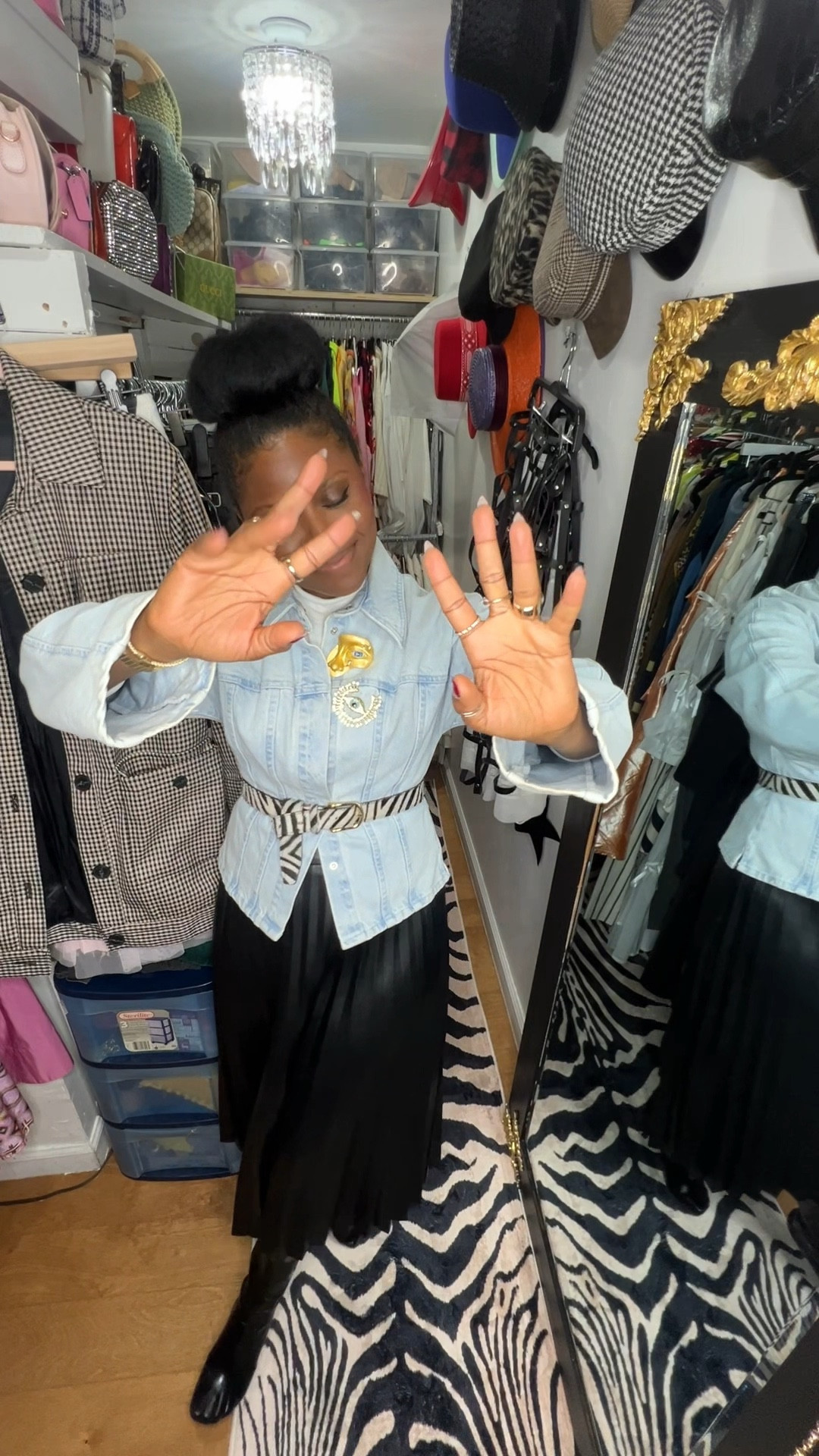 Denim and leather ootd 
Majority of the fit is brought to you by Zara … I’ll be linking similar items 

#LTKgrwm #LTKootd #LTKOver40