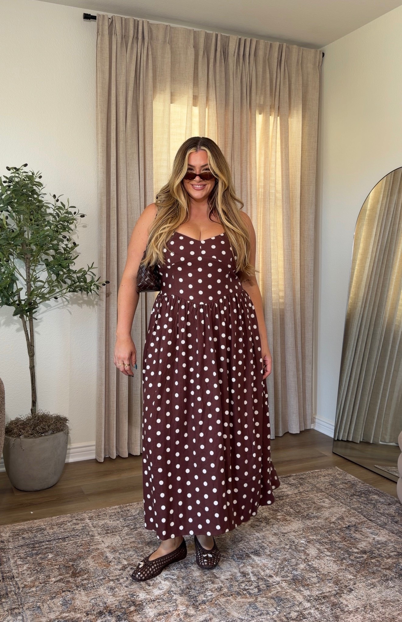 wearing a size xl xx

#LTKootd #LTKWedding #LTKMidsize