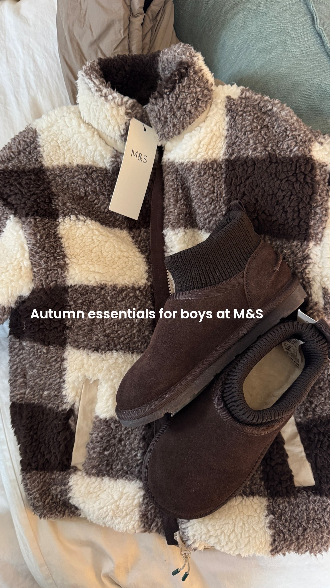 How gorgeous are these brown boots and fleece, new in for boys at M&S 

#LTKuk #LTKautumn #LTKkids