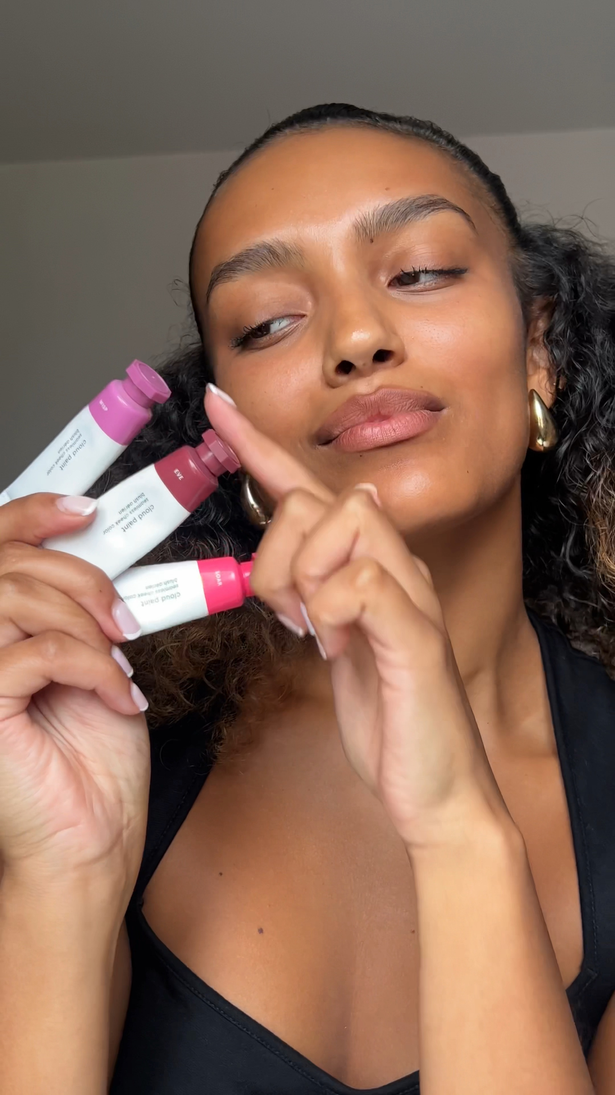 Glossier cloud paint, cream blush, strawberry makeup, blusher, makeup faves, beauty must haves 

#LTKeurope #LTKbeauty #LTKSeasonal