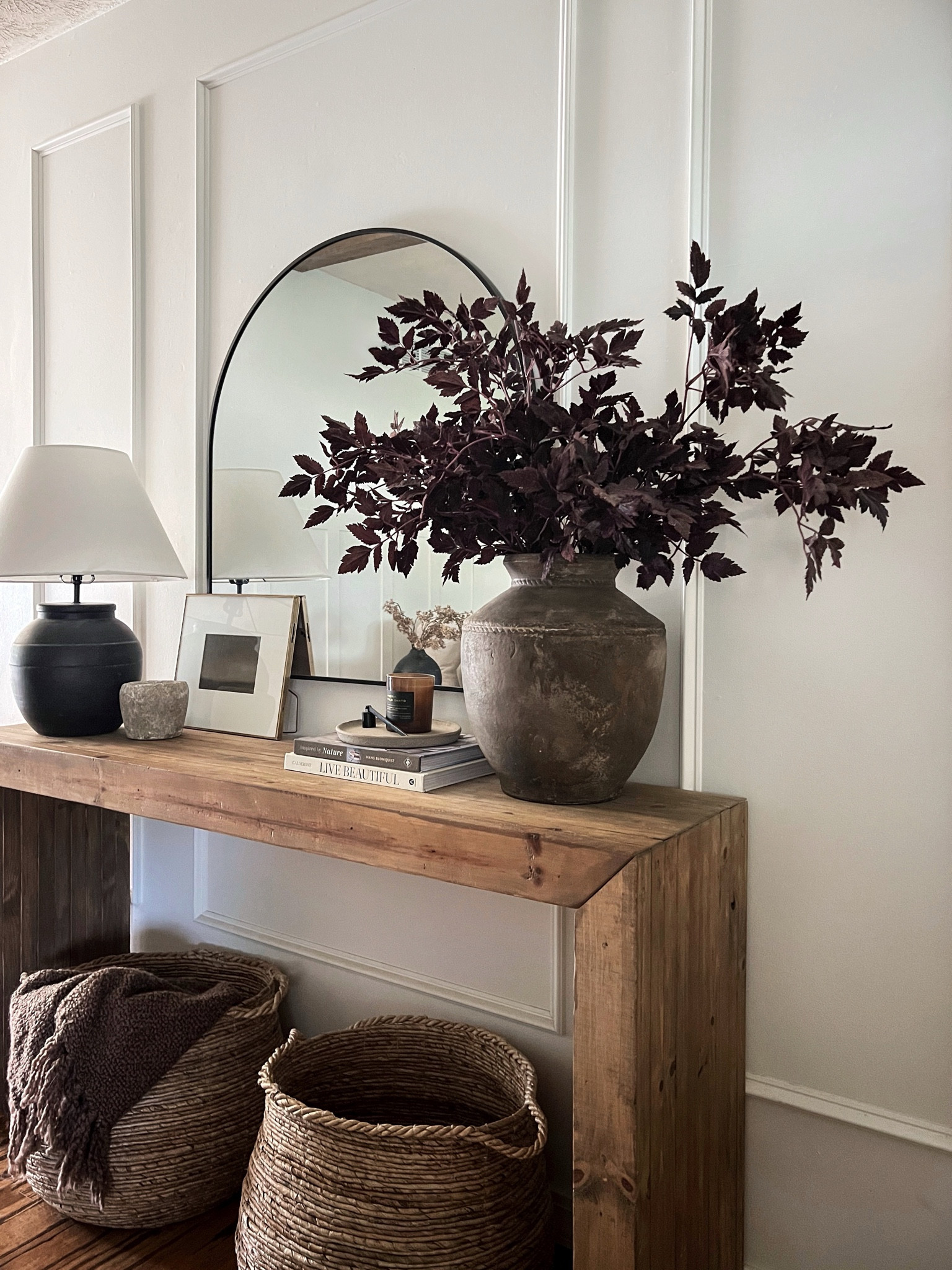 fall entryway styling / the best faux floral for the season will last for years, super full, realistic and the prettiest tone. *using 5 in this large pot


#LTKSeasonal #LTKHome #LTKStyleTip