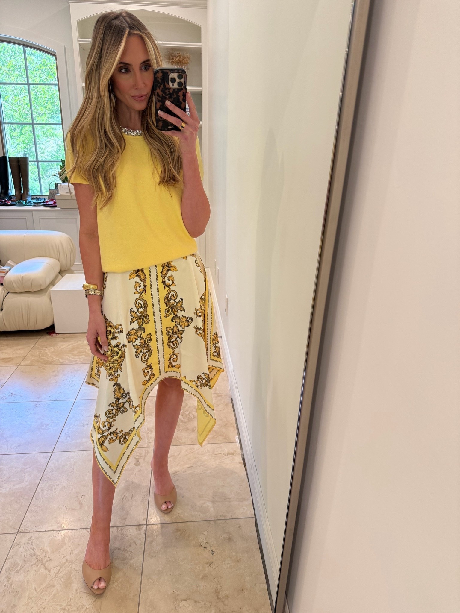 How good is the summer outfit!! SO perfect for events! 

summer style, summer fashion, graduation outfit ideas, summer outfit ideas