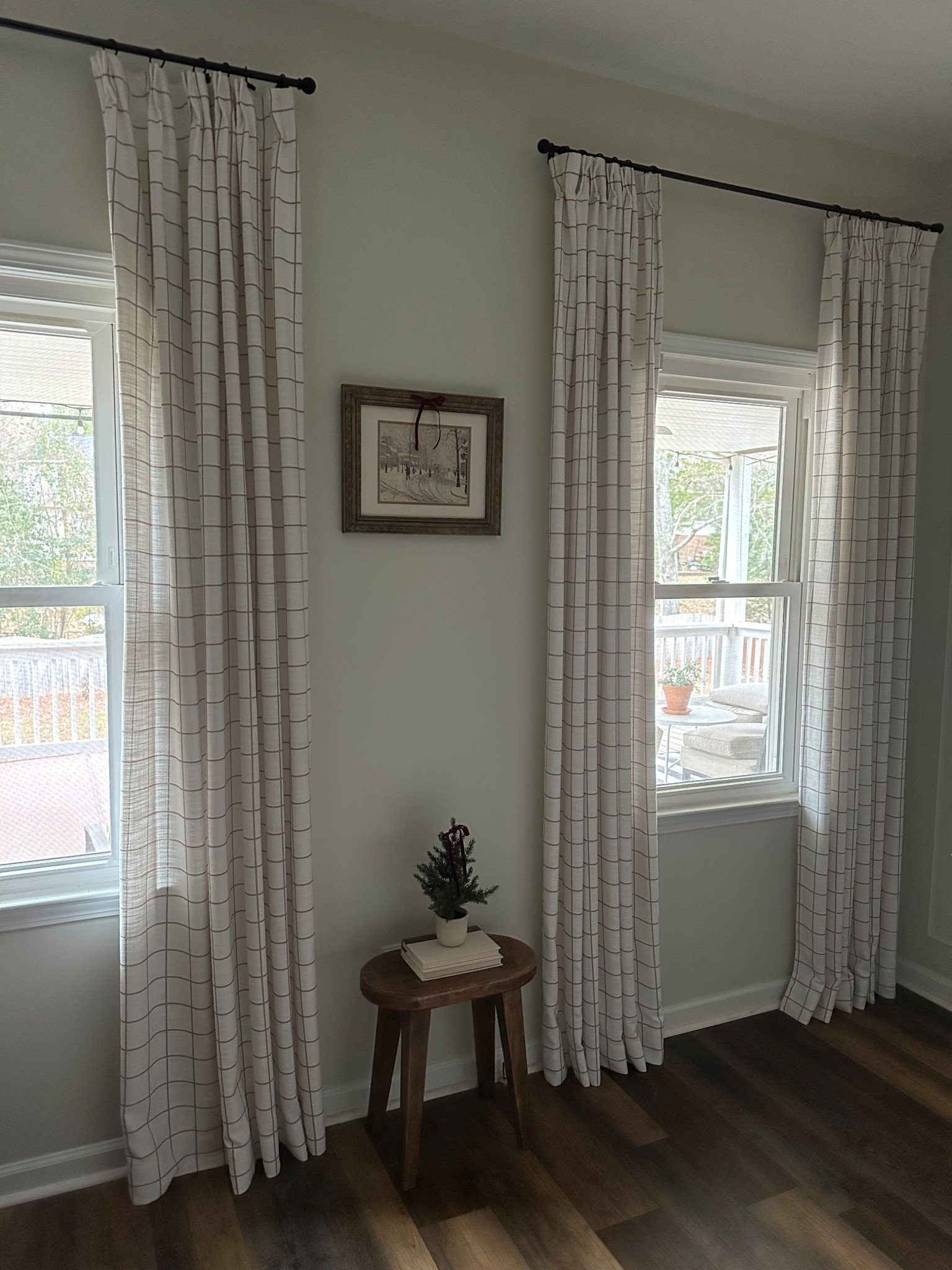 Added a little holiday decor to this space in our bedroom 🎄

#LTKSeasonal #LTKHoliday #LTKHome