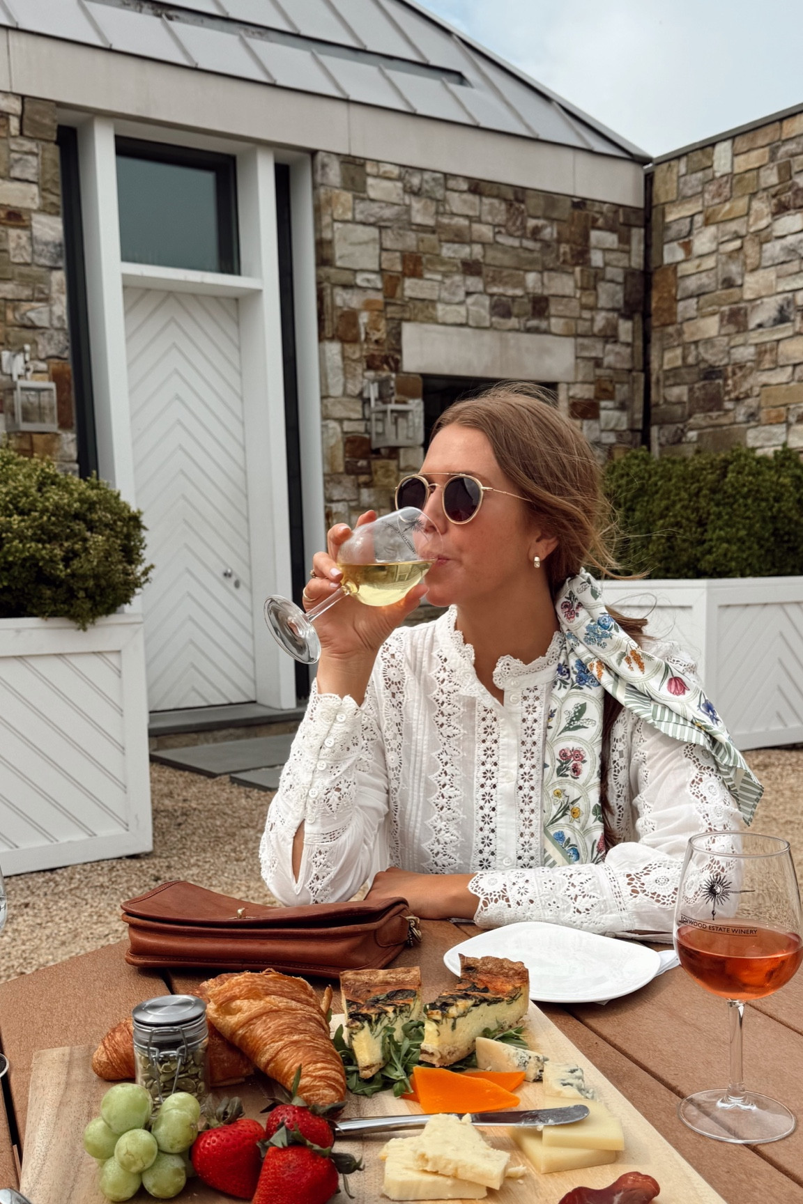 a little day trip to Middleburg! wearing Sezane of course 🇫🇷🍷
