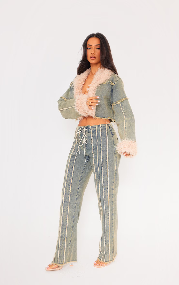 Petite Vintage Wash Faux Fur Trim Cropped Denim Jacket | Pretty Little Thing (Australia & New Zealand)