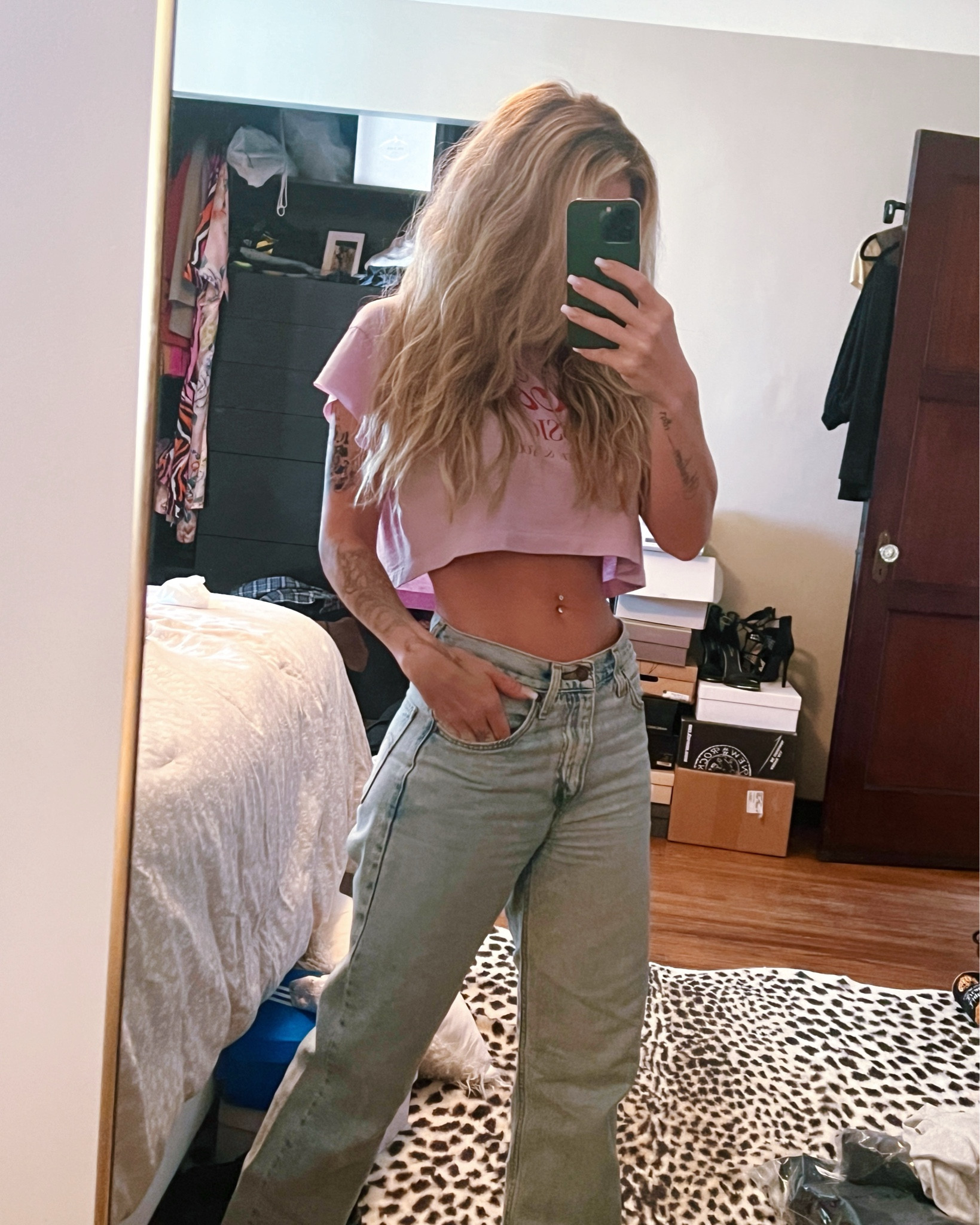 a couple of you asked about these jeans… these photos don’t show them great, but i do love them and wear them all the time. 

i have thighs and a booty and a smaller waist, but these fit great without alterations. a little baggier fit because it’s a dad cut denim

also linked another pair of similar denim from AE that is super cute and slightly more fitted in the waist 

#LTKItBag #LTKFindsUnder100 #LTKBacktoSchool