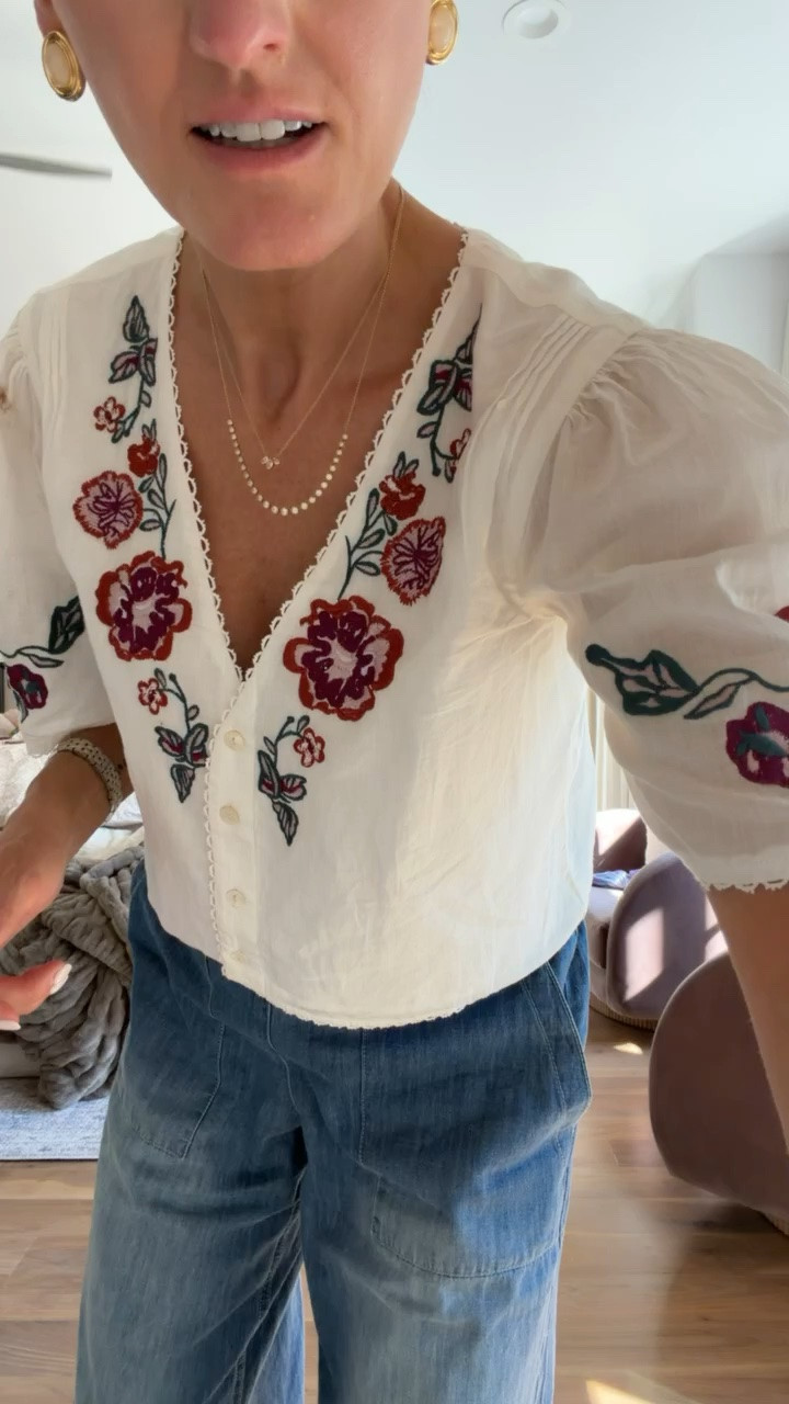 Such a comfortable and put together look for running errands! These jeans are from Amazon and are so comfortable! Elastic back and a flat front band-I’m really loving these!

#LTKdayinmylife #LTKmomlife #LTKootd