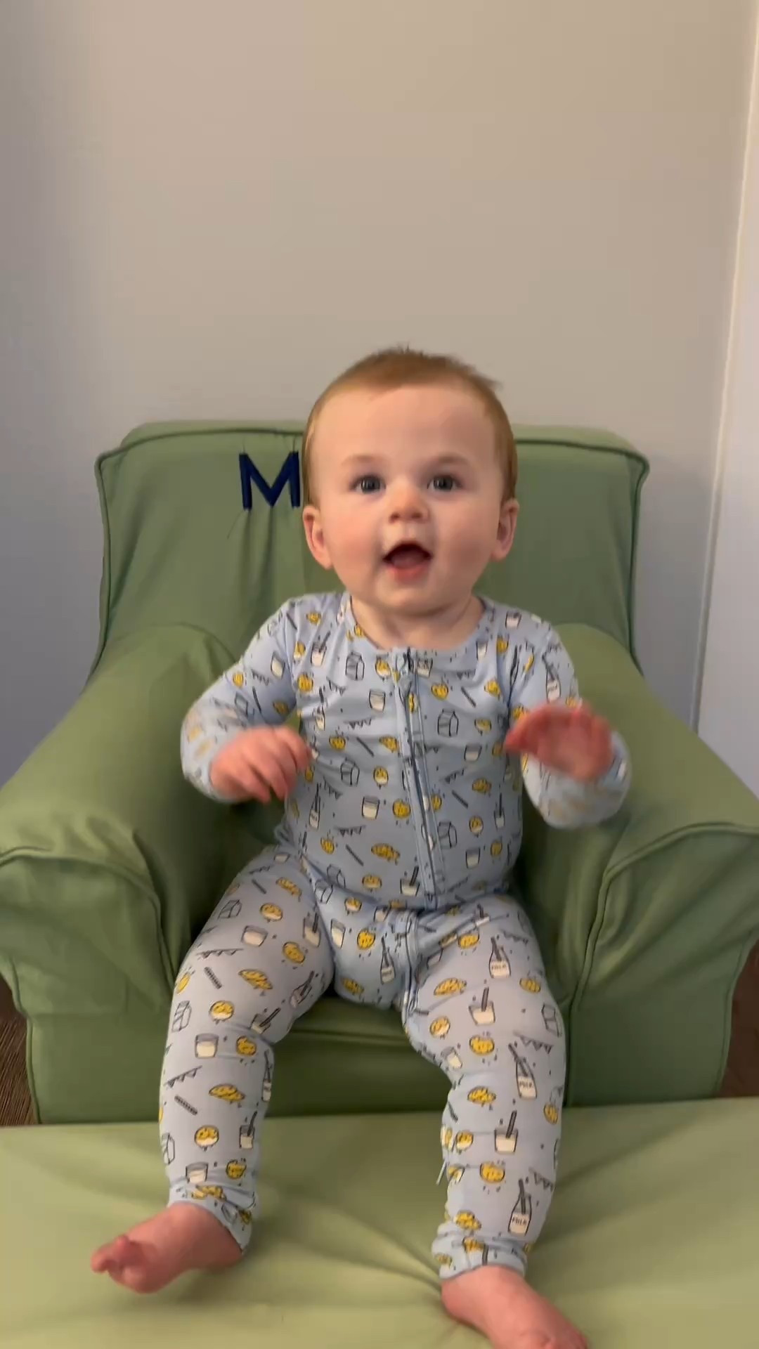 BellaBu Bear’s convertible footie pajamas are a game changer! I love that they convert at the ankle and wrist to cover feet/hands. The stretchy bamboo fabric offers longevity and a comfortable fit. The two-way zipper allows easy diaper changes! 

#LTKBaby #LTKKids #LTKFamily