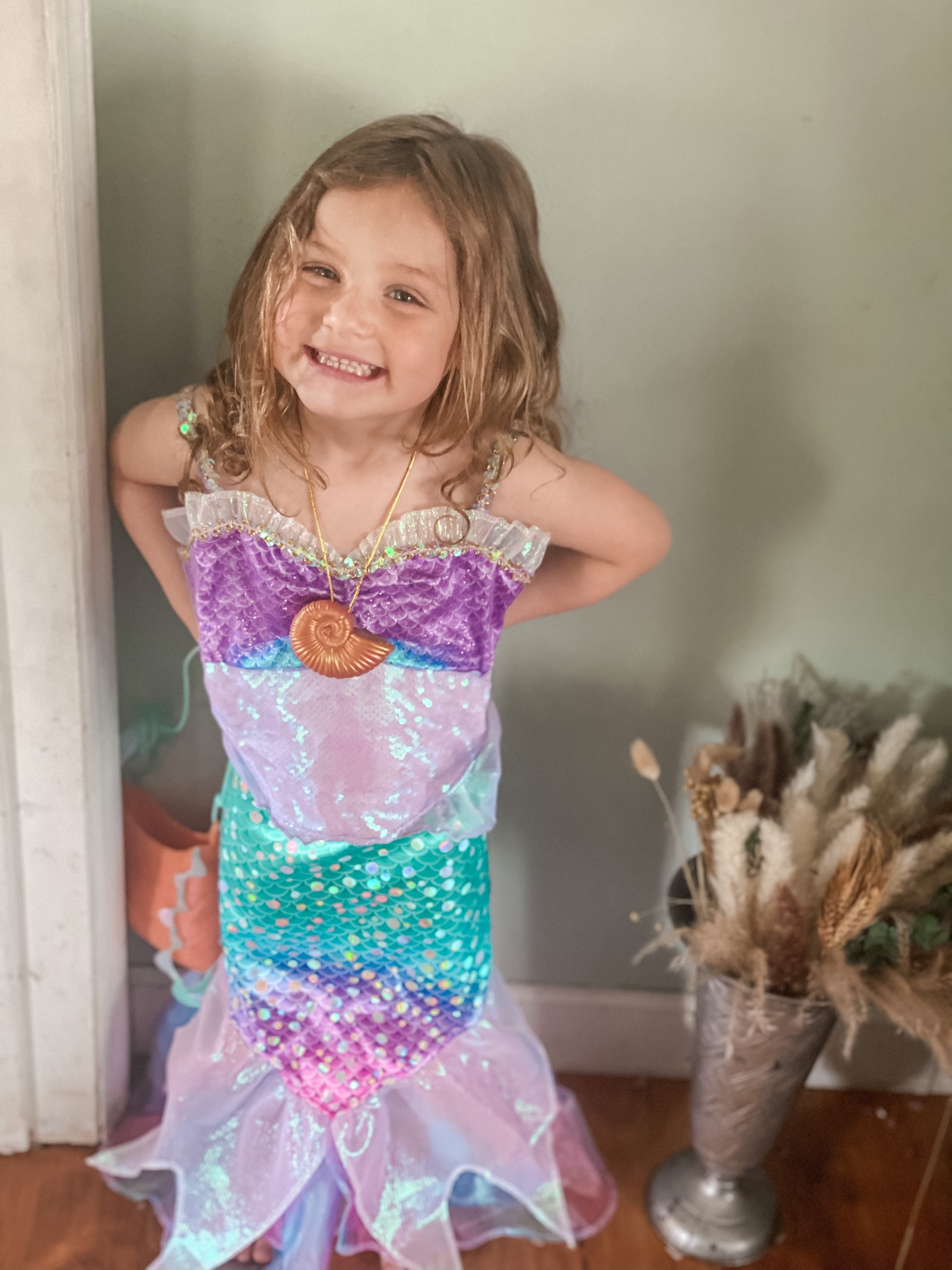 “The human world.. it’s a mess” 

We decided to escape and be mermaids for a while! 


little mermaid, target, costume, necklace, purse, pretend play, toddler mom 

#LTKkids #LTKFind #LTKGiftGuide