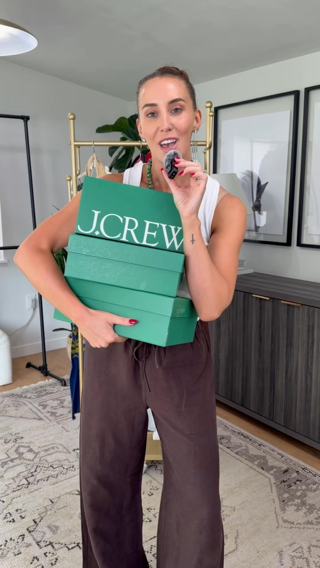 Unboxing some of my favorite new J.Crew pieces and honestly… this is the kind of styling inspiration that makes getting dressed feel fun again. Lightweight layers, elevated neutrals, pops of red, woven textures, and effortless outfit formulas you can actually rewear all season long.

Which look are you stealing first? 👀

#JcrewStyle #SummerOutfitIdeas #ElevatedEverydayStyle #CoastalFashion #NeutralStyleInspo

#LTKootd #LTKSeasonal #LTKTravel