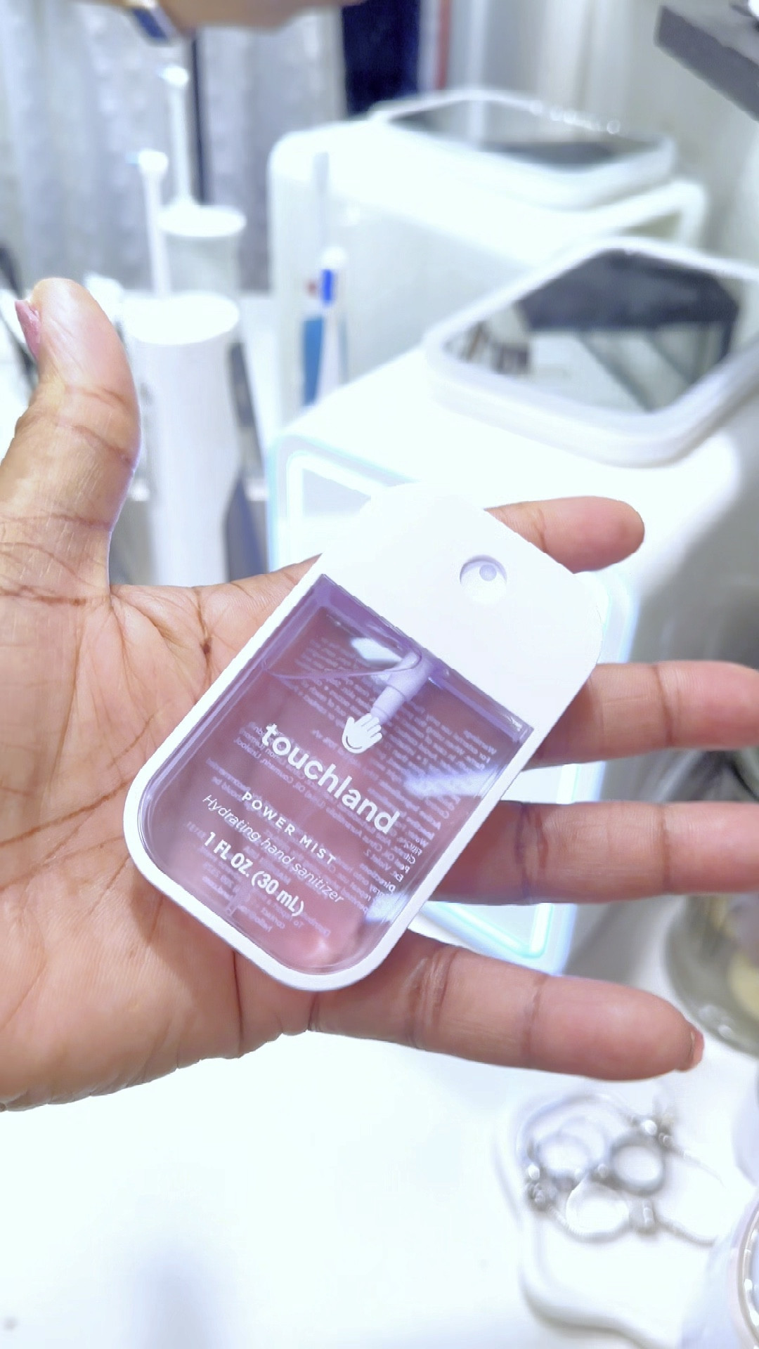 Travel must have! ✨Click on the “Shop  TRAVEL collage” collections on my LTK to shop.  Follow me @winsometaylorstyle for daily shopping trips and styling tips!Seasonal, home, home decor, decor, kitchen, beauty, fashion, winter,  valentines, spring, Easter, summer, fall!  Have an amazing day. xo💋

amazon finds, amazon home, amazon must have, aesthetic, aesthetically pleasing, that girl, trending, for you 


#LTKbeauty #LTKSpringSale #LTKtravel