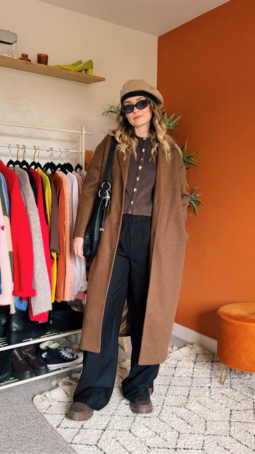 I’m wearing..

Trousers - 12
Jumper - 12
Coat - m/12
Hat - old anthropologie
Lips - mull it over 

#LTKwinter #LTKuk #LTKspring