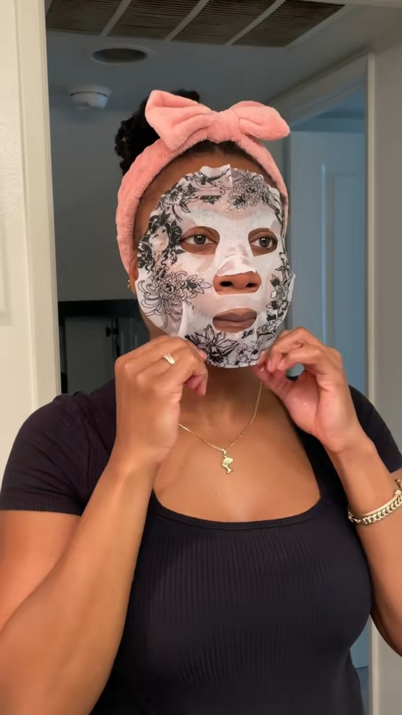 Take care of your skin. Face masks for quick hydration  

#LTKBeauty #LTKFindsUnder50 #LTKGiftGuide