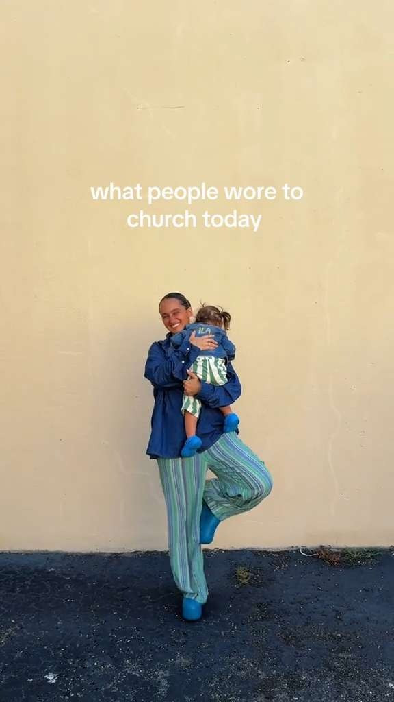 My pants and shirt are grey bandit so they are on sale this weekend 💙 use code MDW25 at checkout 

 

#LTKSaleAlert #LTKSeasonal #LTKSummerEdit